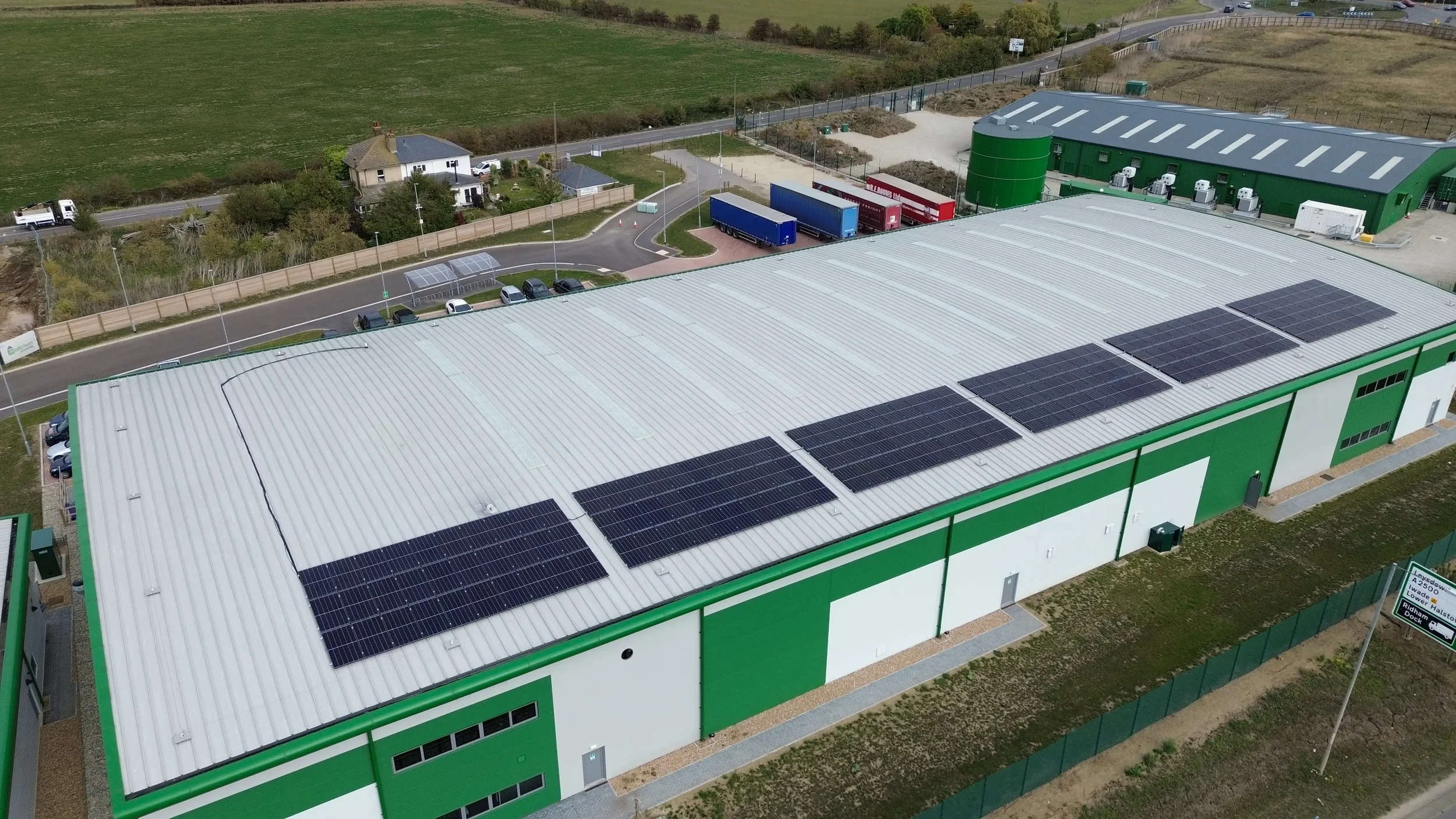 2025-10-13 12.58.27.webp