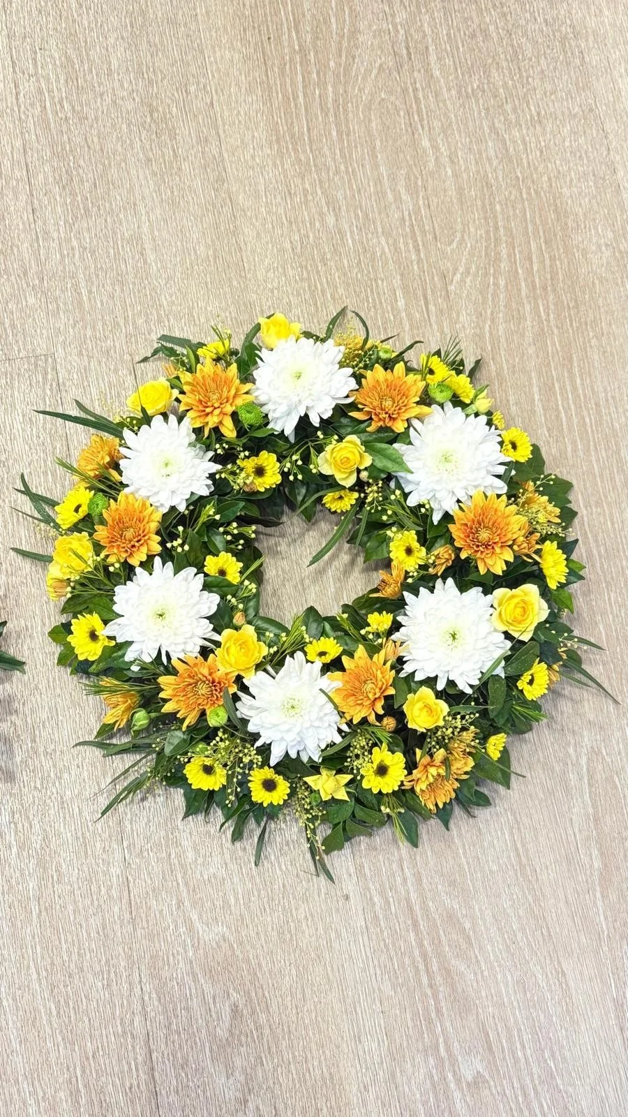 wreath yellow.jpg