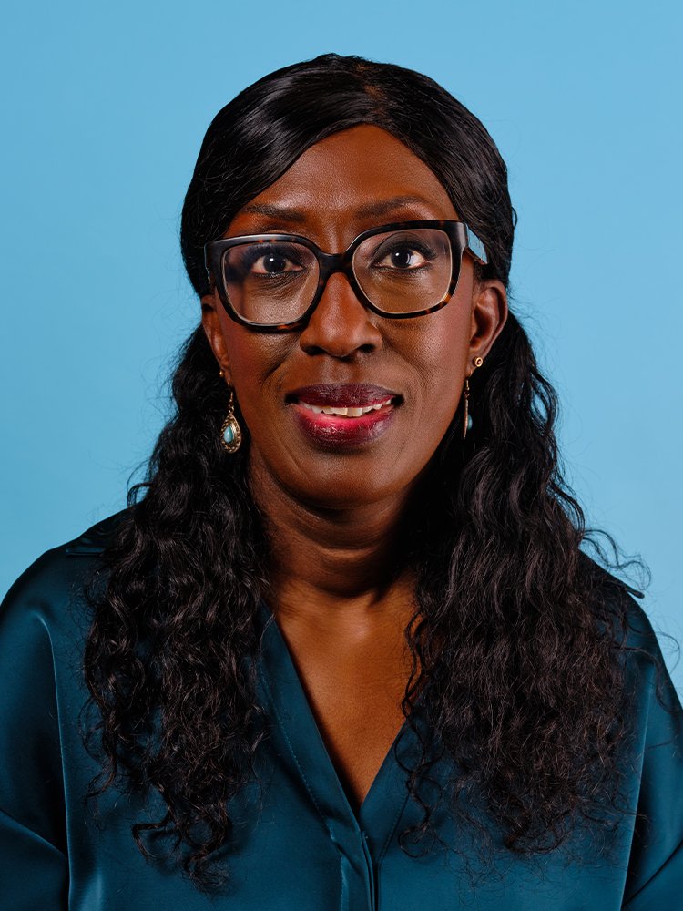 16 ・Binta DOUCOURE - Les Écologistes (EELV)