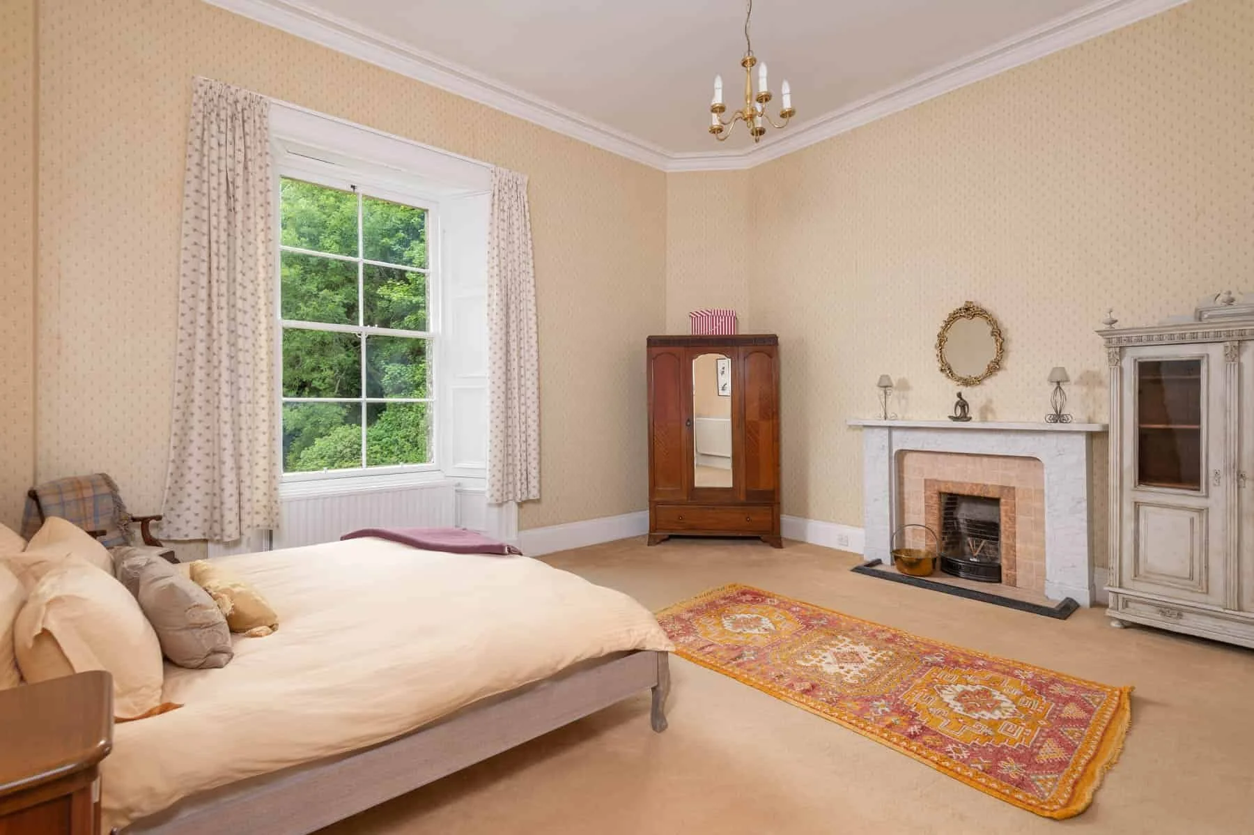 Saraswati Super King Room