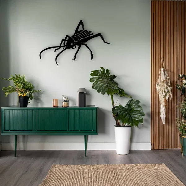 NZ_Weta_Wall_Art_Extra_Large_Black.webp