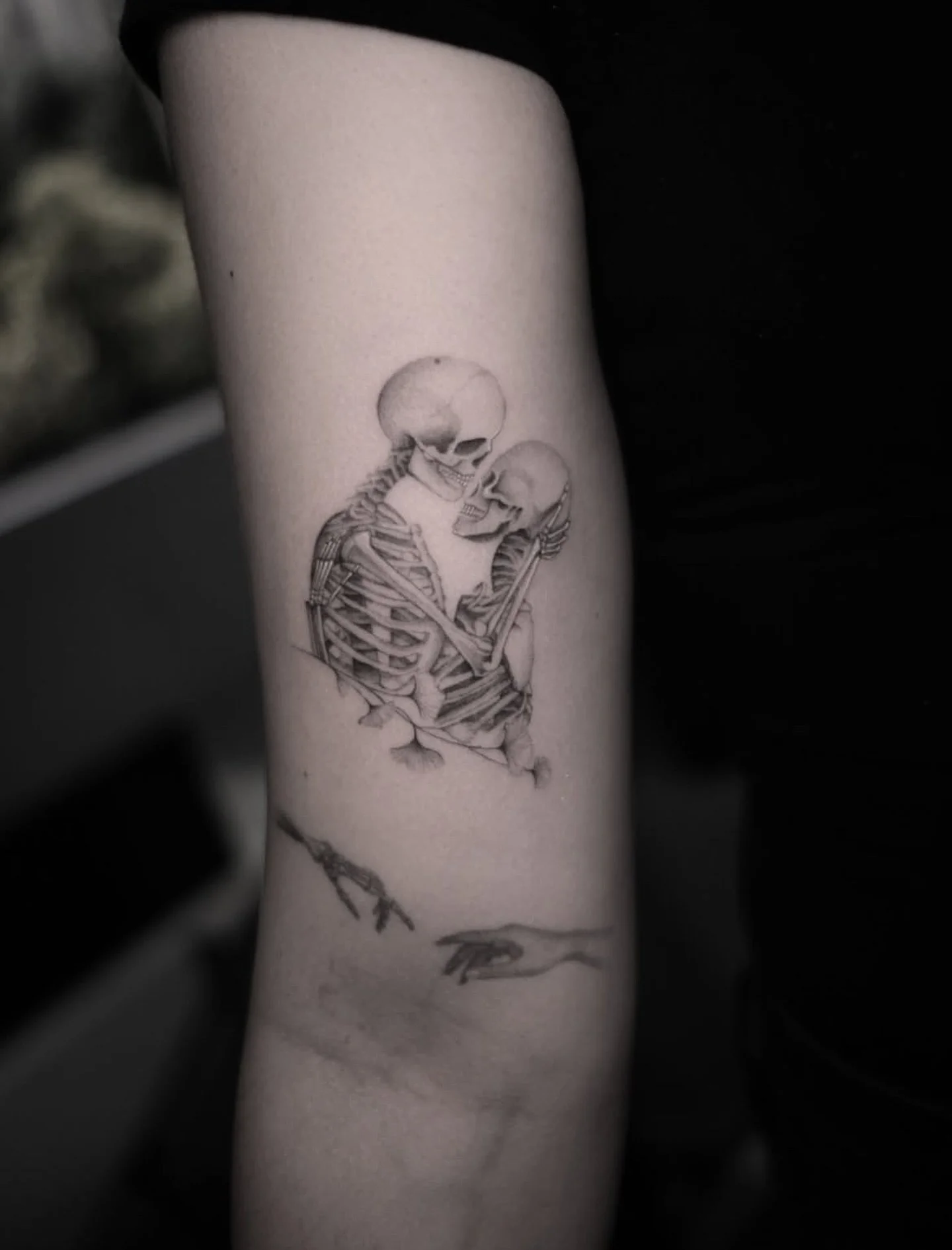 In love with this piece by @victoriado 
Reach out to Victoria to get on the books or pop by the studio!