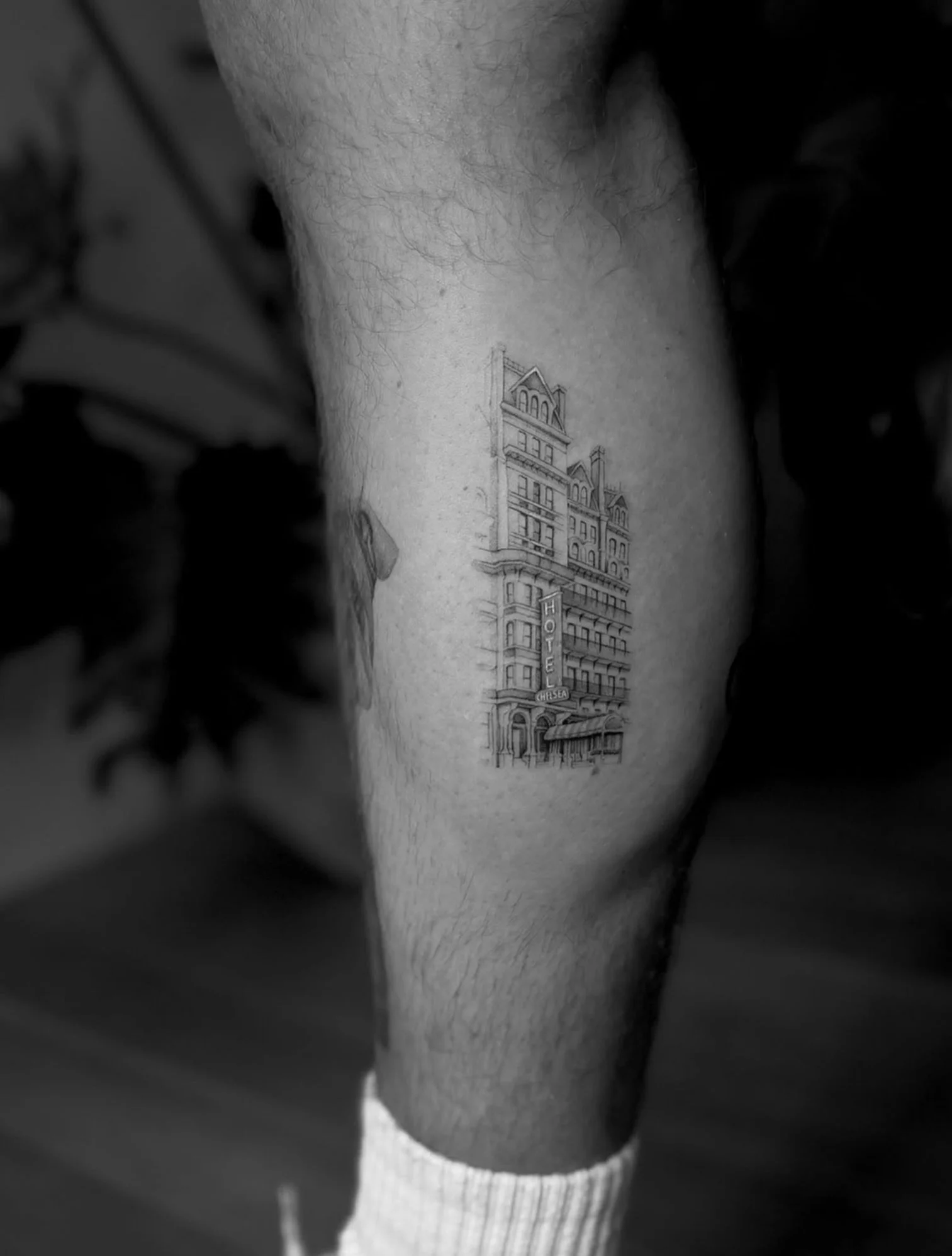 Super dope Hotel Chelsea piece made by @victoriado ✨