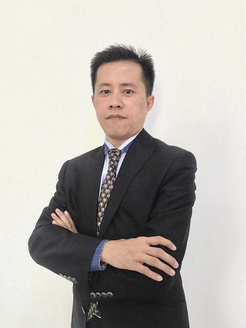 Mr. KM HO, director at Asia Home Services (MM2H) Sdn Bhd. He is an expert in Malaysia My Second Home Program ( MM2H ).
