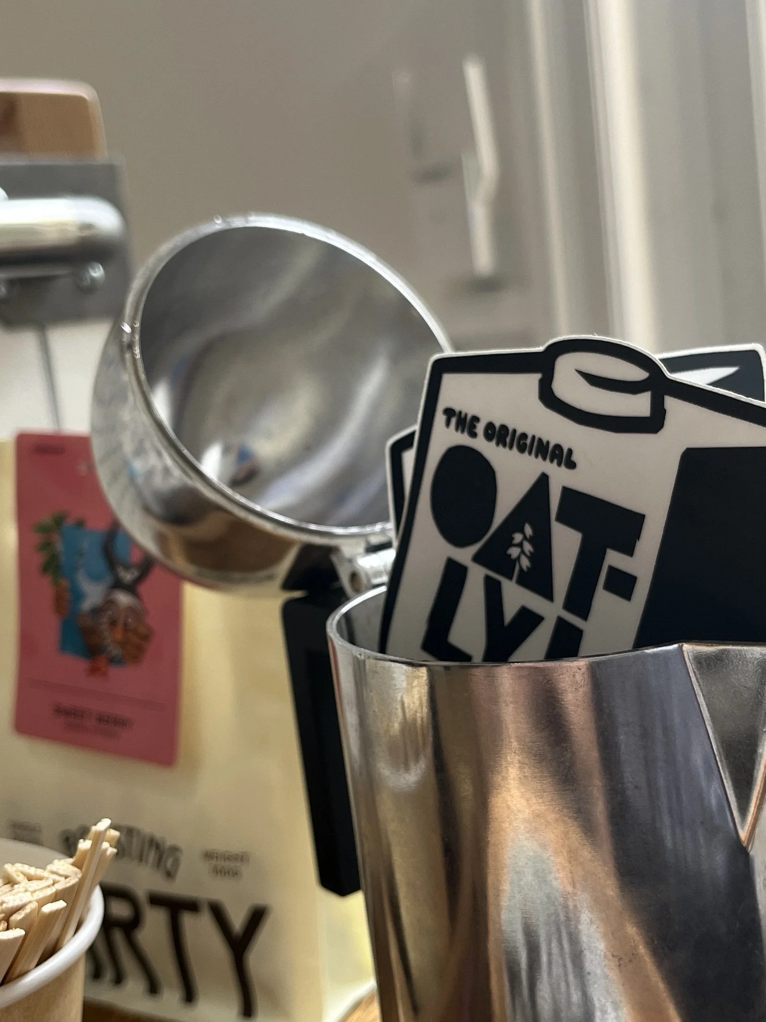 Oatly accomagne nos prestations coffee cart , pour une alternative végétale de qualité