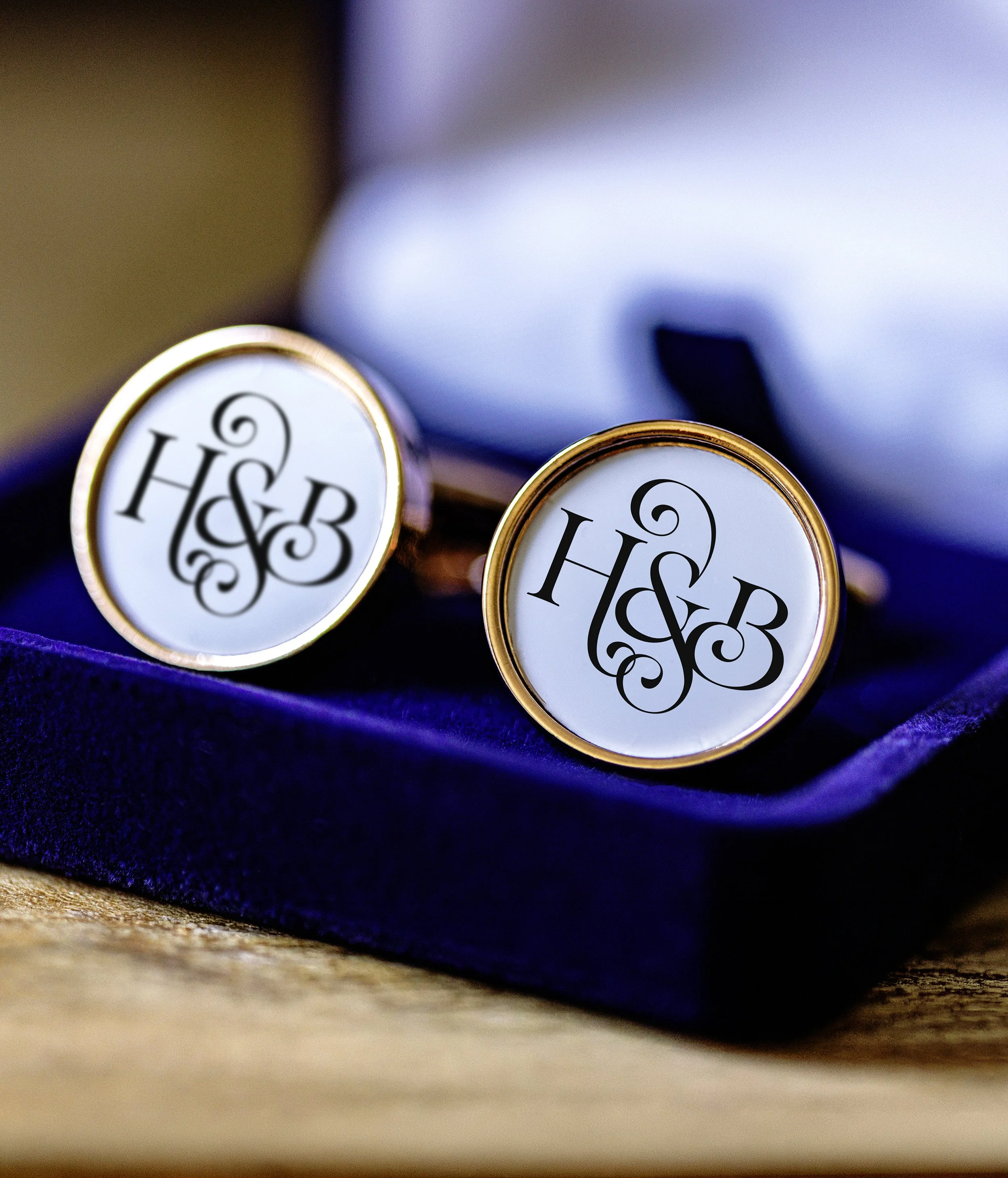 Cufflinks in box.jpg