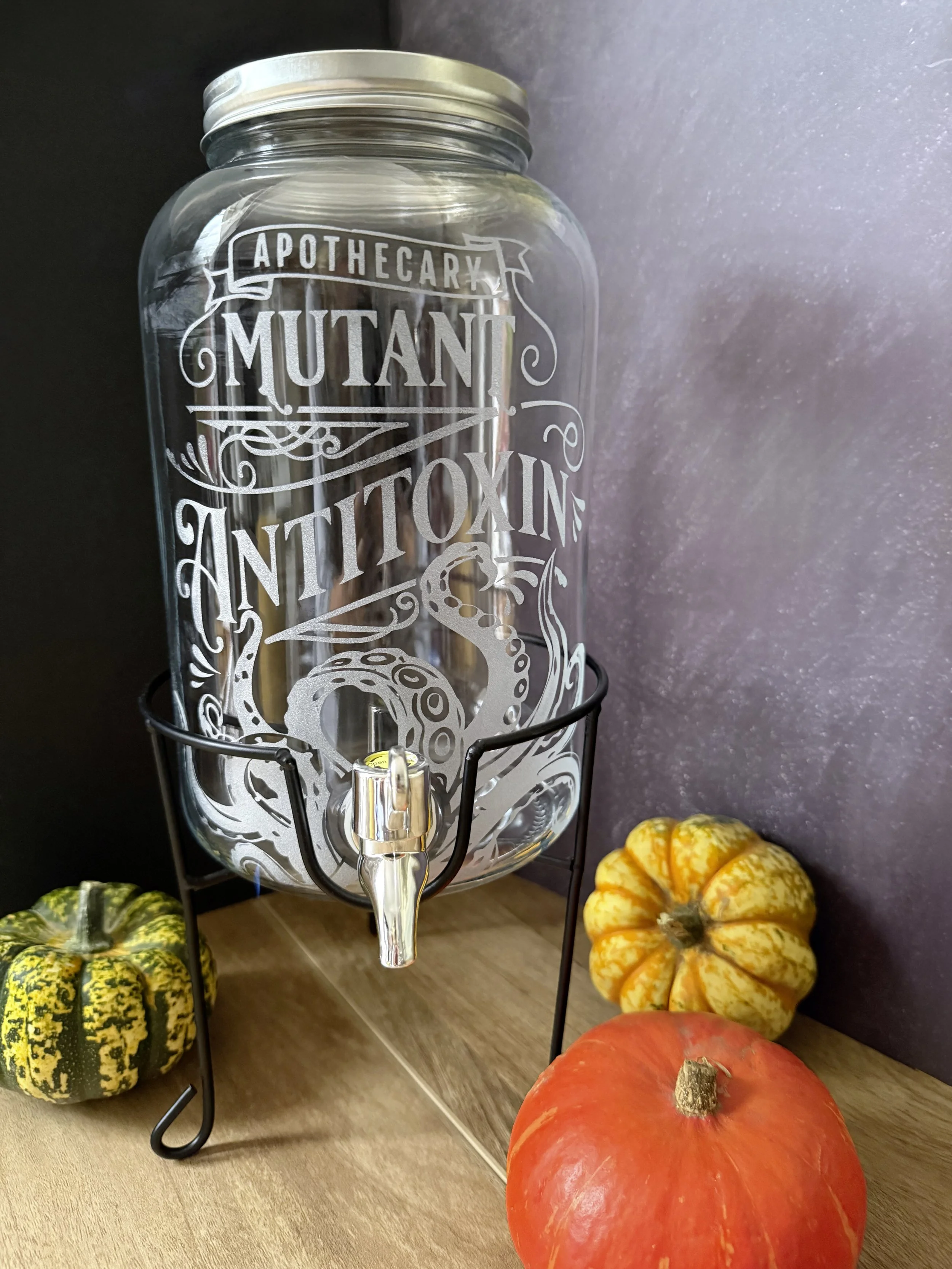 Drinks dispenser with stand.jpg