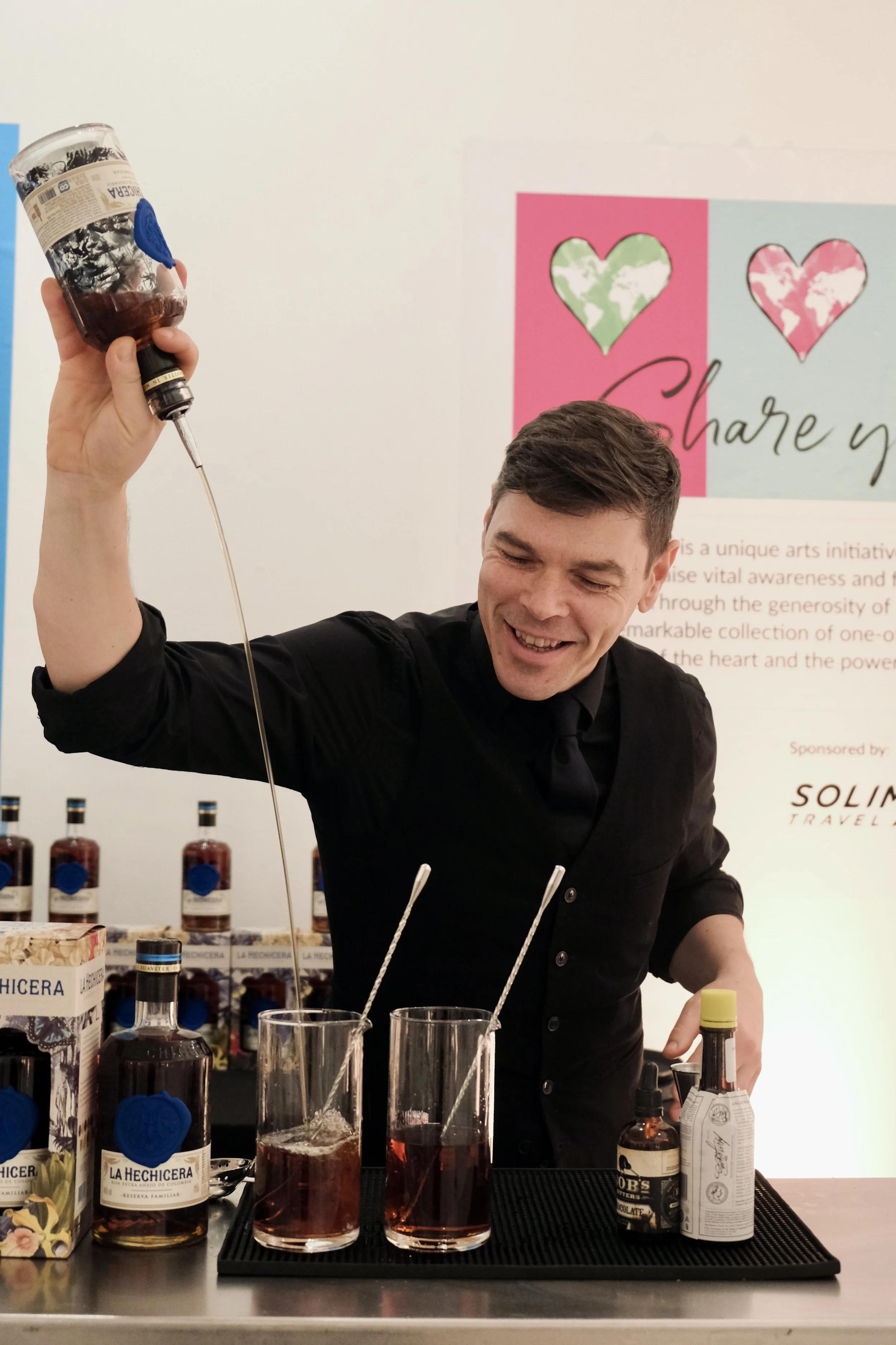 AN La Hechicera Saatchi CB+E 9.jpg