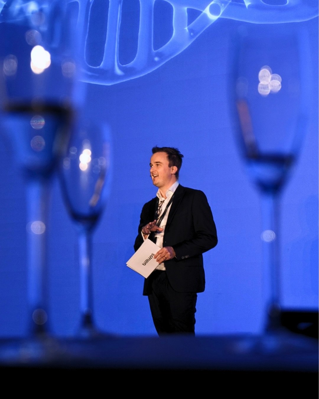 Last week we were proud to support @billups in introducing #audrai - the first agentic AI system for OOH at @outernetlondon, bringing our signature Create service to an unforgettable industry moment ⚡

With two of our sleek black tiled bars installed