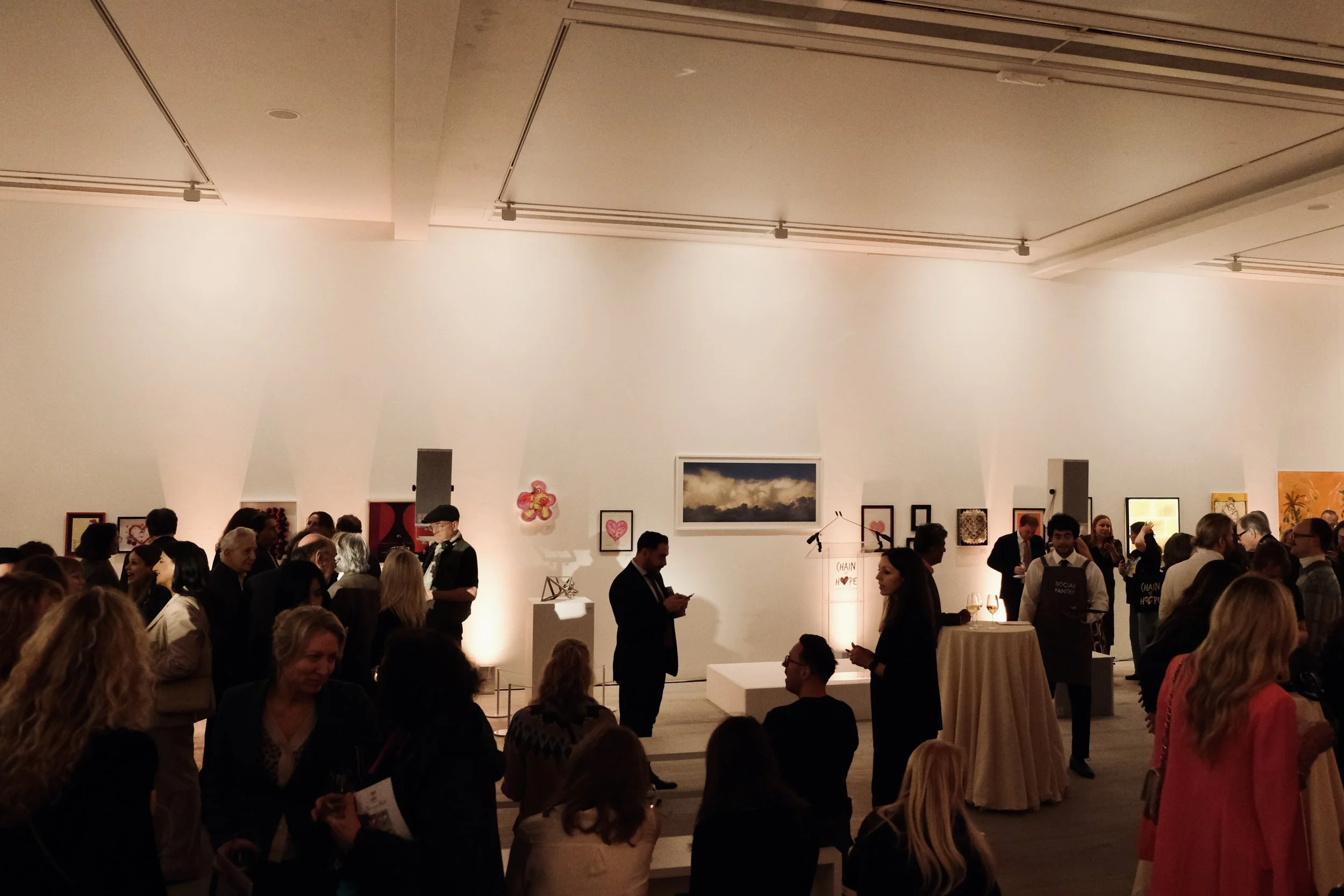 AN La Hechicera Saatchi CB+E 23.jpg