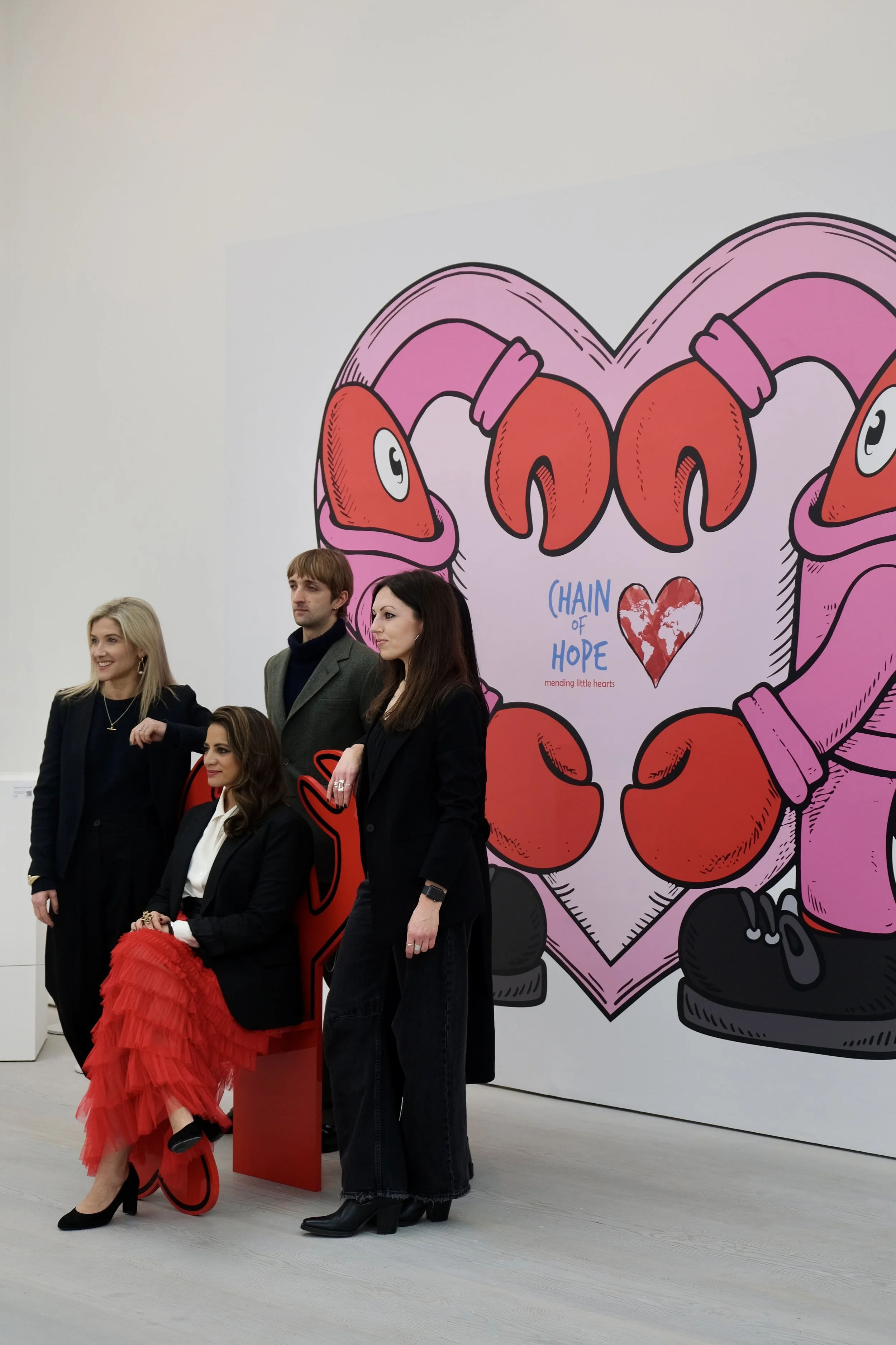 AN La Hechicera Saatchi CB+E 4.jpg