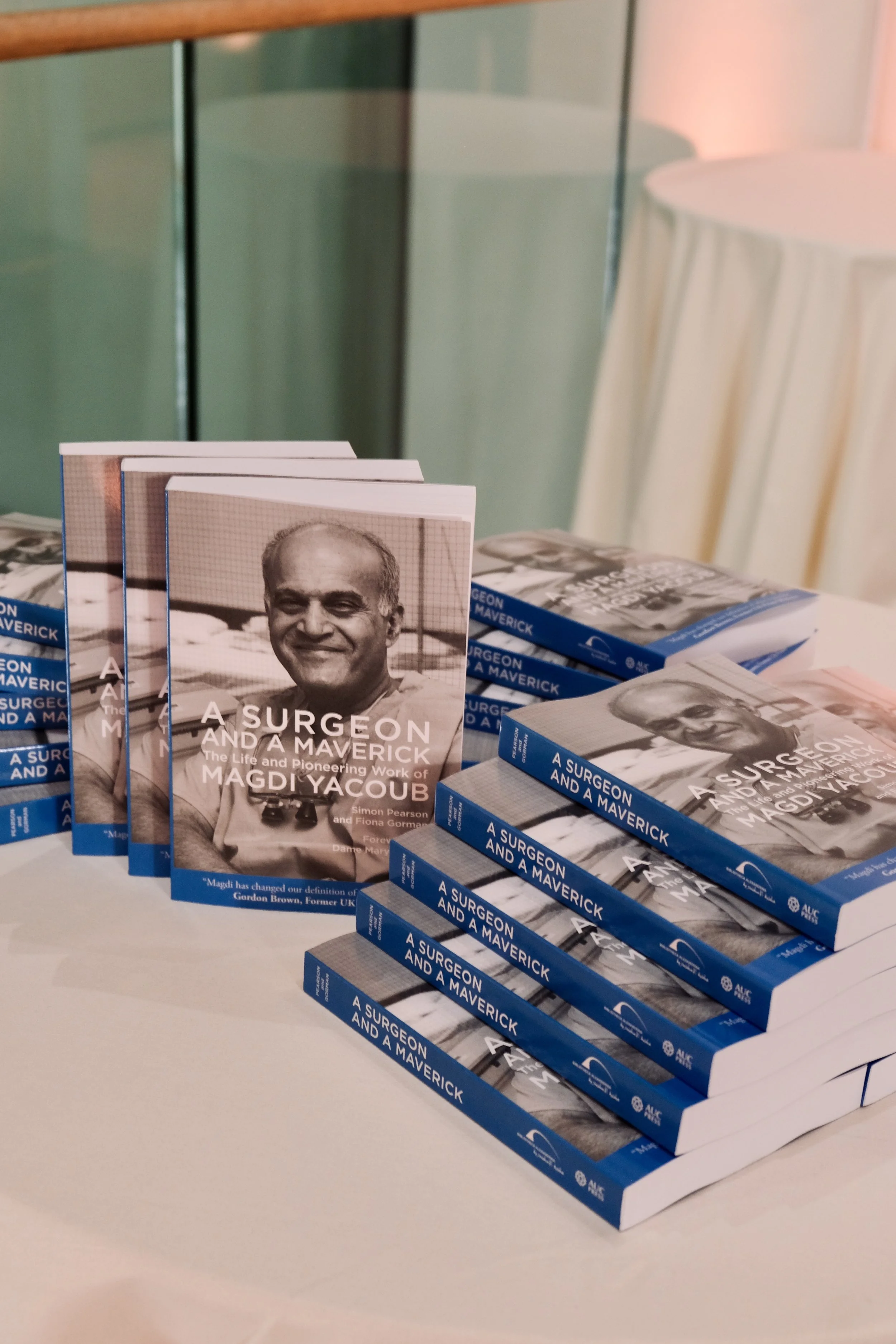 AN La Hechicera Saatchi CB+E 13.jpg