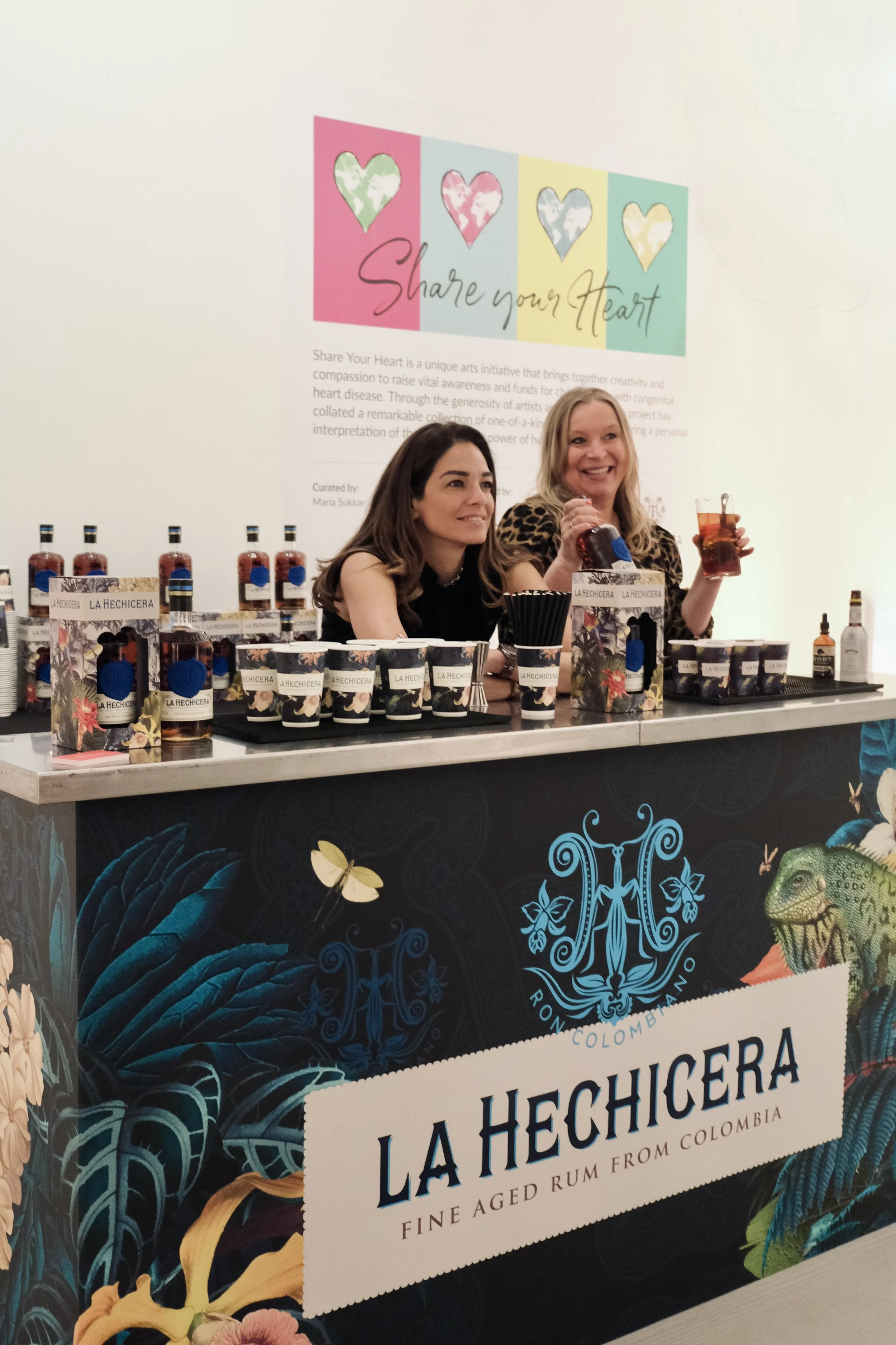 AN La Hechicera Saatchi CB+E 18.jpg