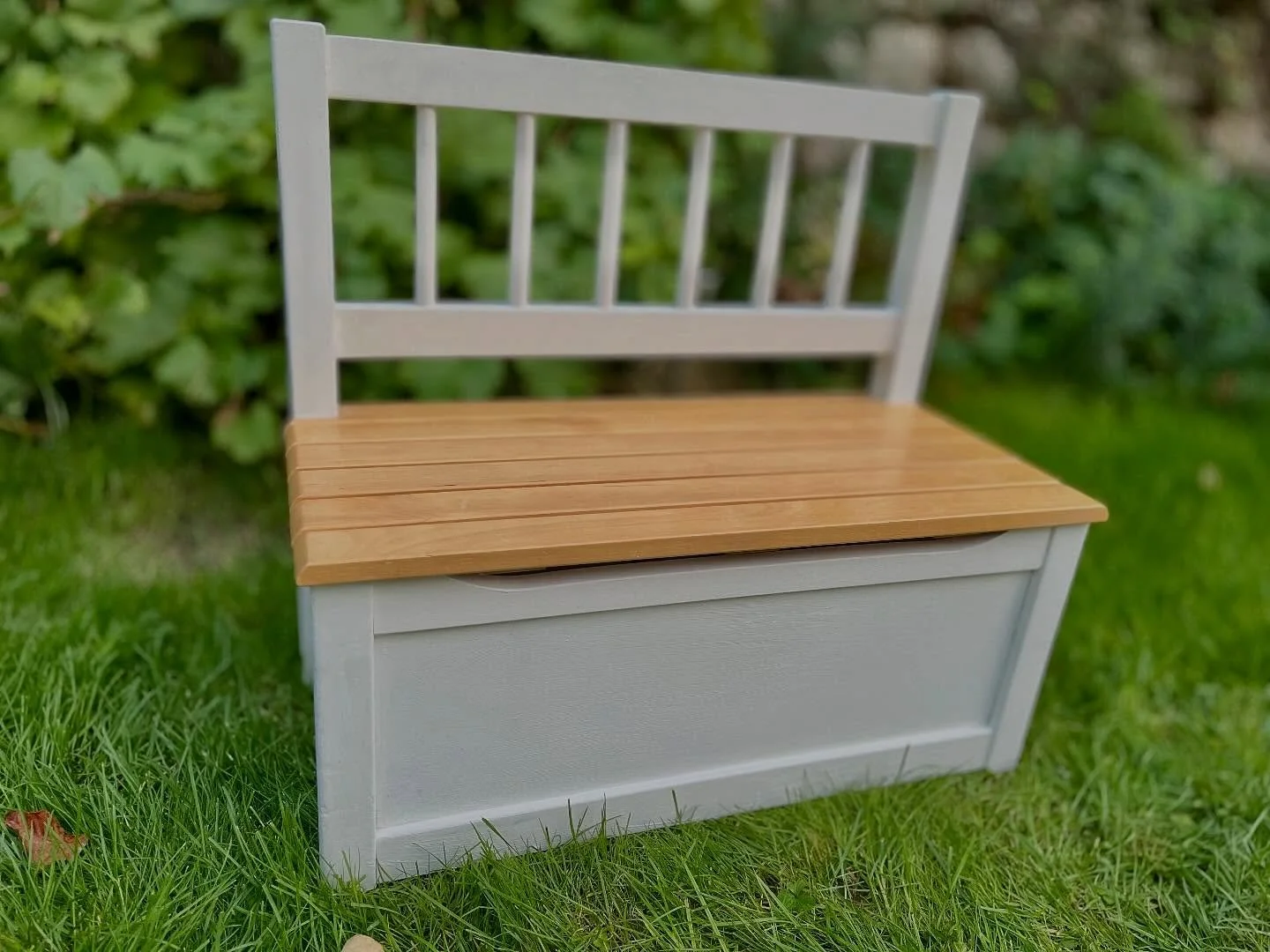 #sweetsinglethings #shop #kleinanzeigen #sitzbank #childern #shabbylook #shabby #white #d&eacute;coration #furniture #design