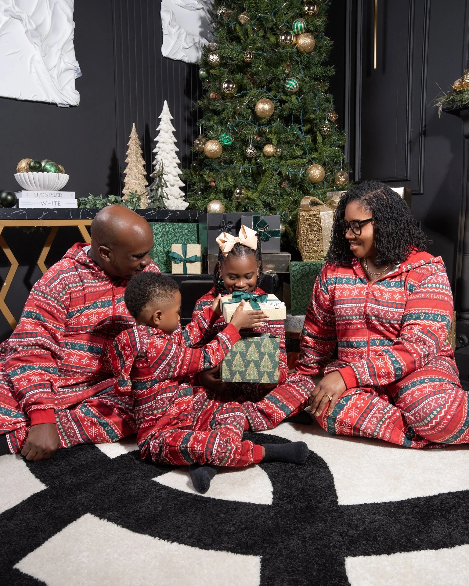 Danielle Christmas-4.jpg