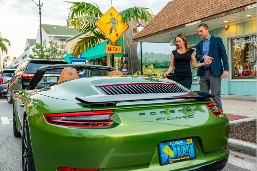 Sarasota Luxury Car Rentals: Delivering a Personalized Luxury Travel Experience