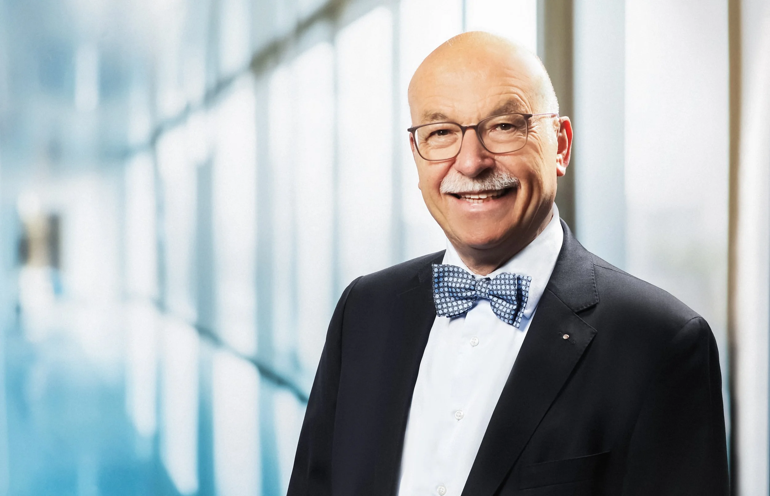 Of-Counsel Rechtsanwalt Rolf-Helmut Becker