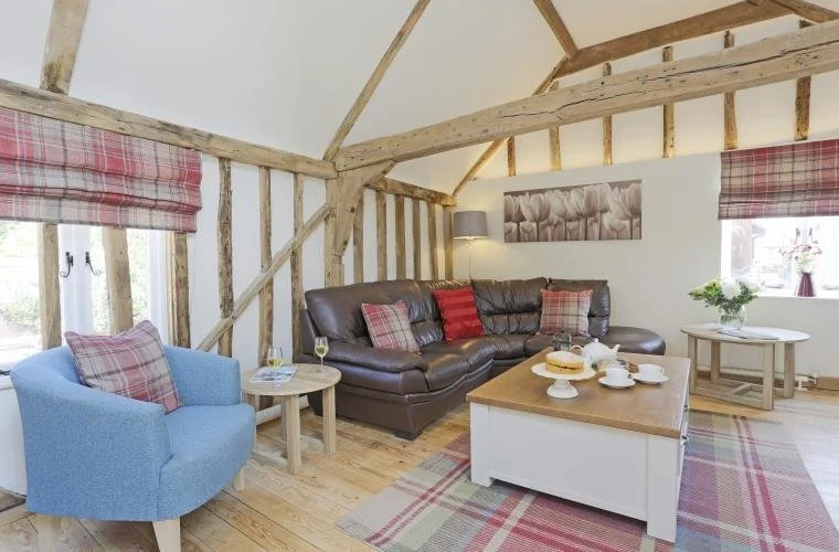 Conversion & refurbishment of an existing curtilage outbuilding interior