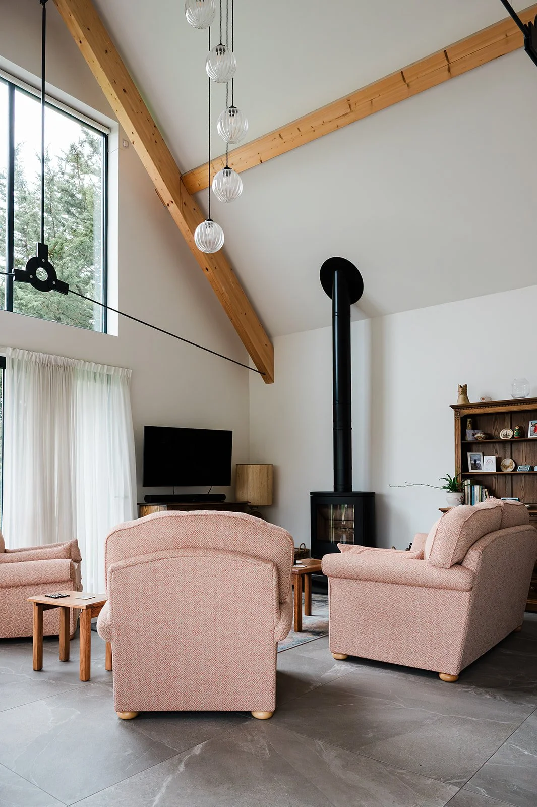 Contemporary Eco-House lounge