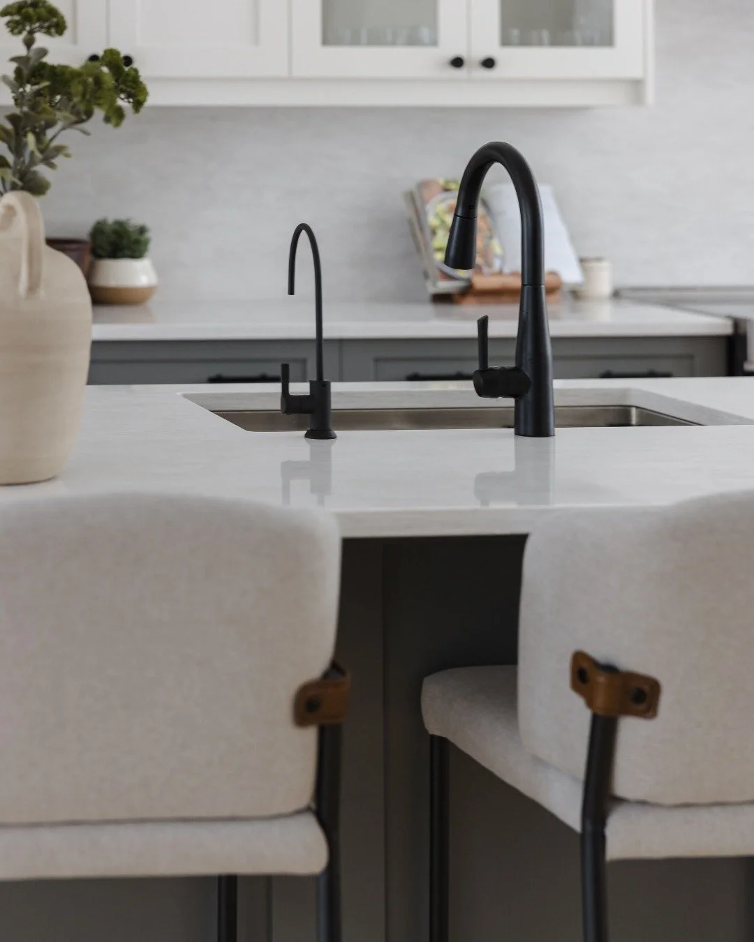 Renovating and decorating your home shouldn&rsquo;t feel like a second full-time job.

Our full-service interior design process is built to make transforming your home feel simple, organized, and enjoyable. We start by getting to know you - how you l