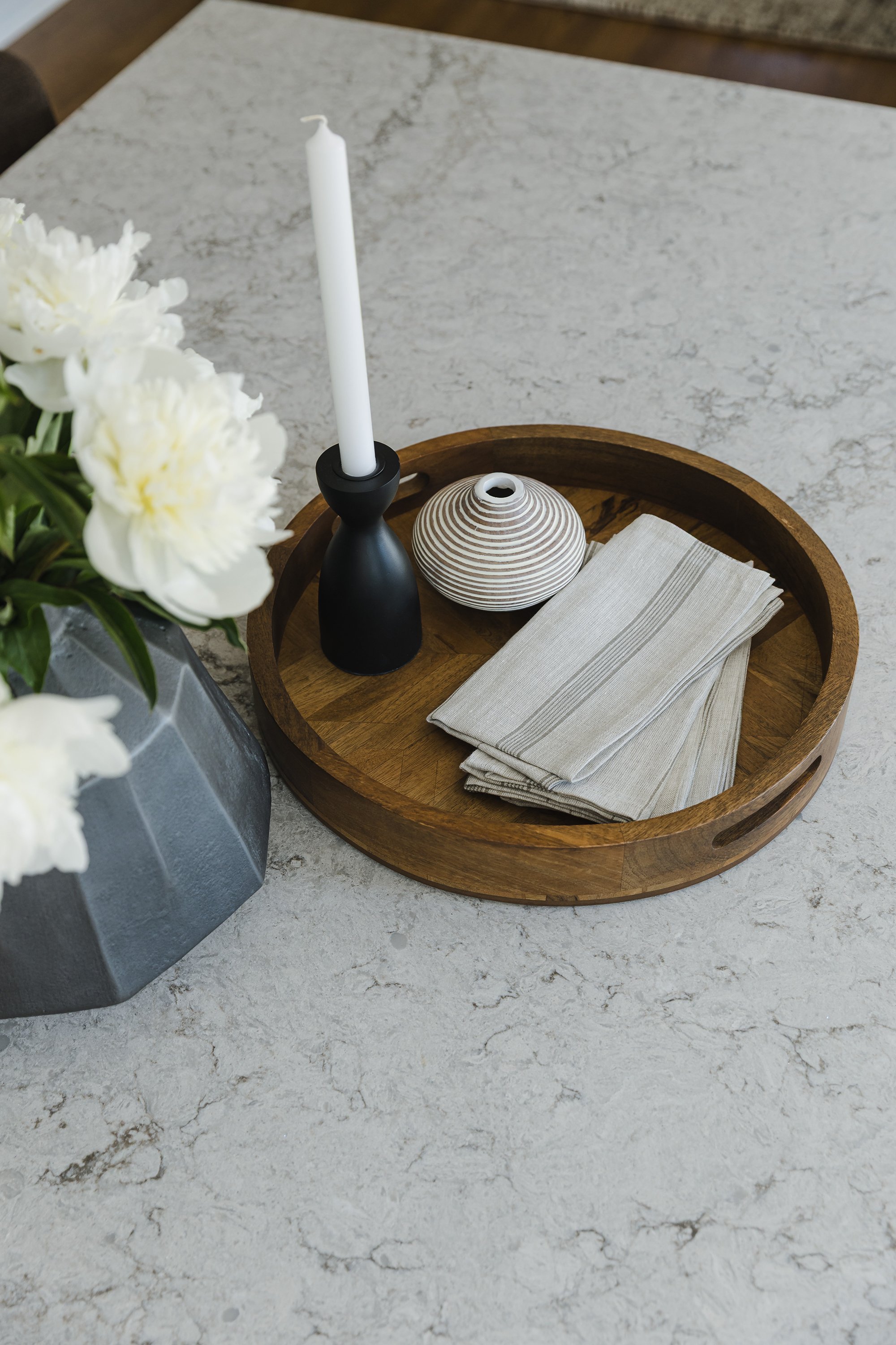 Custom kitchen design for an Ottawa family home featuring a beautiful quartz counter