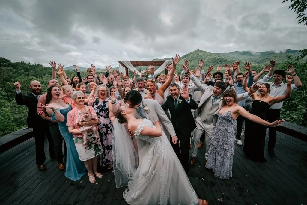 Rainy day weddings and all the people you love the most&hellip; 
surrounded by mountains that have stood for centuries. There&rsquo;s something so quietly powerful about choosing intimacy over grandeur &mdash; trading a ballroom for a mountain breeze