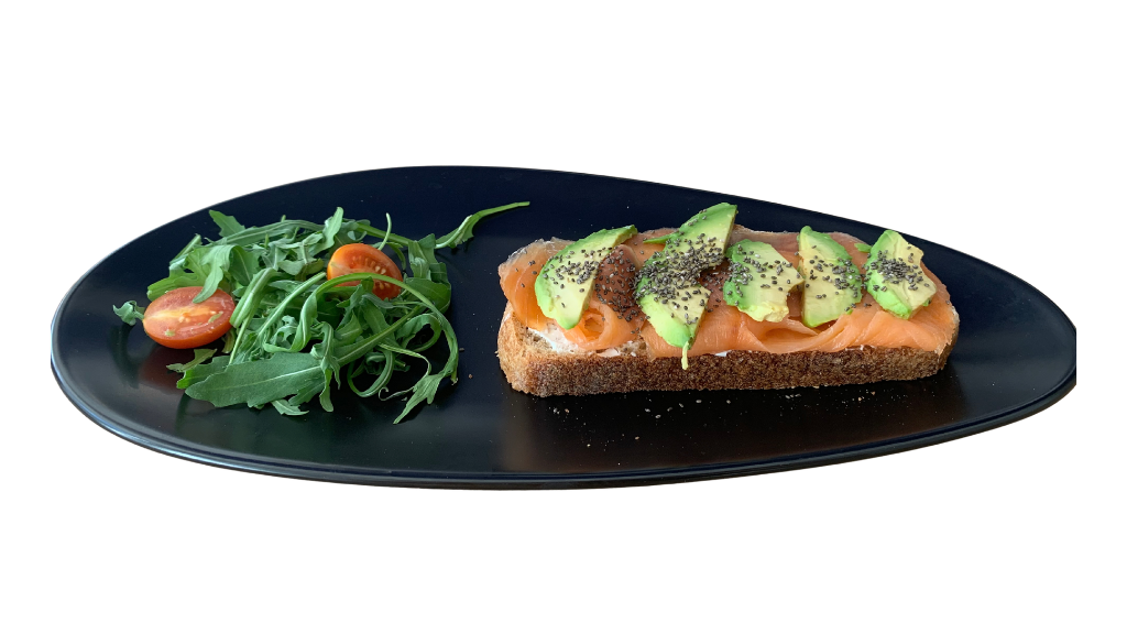 tosta salmon y aguacate