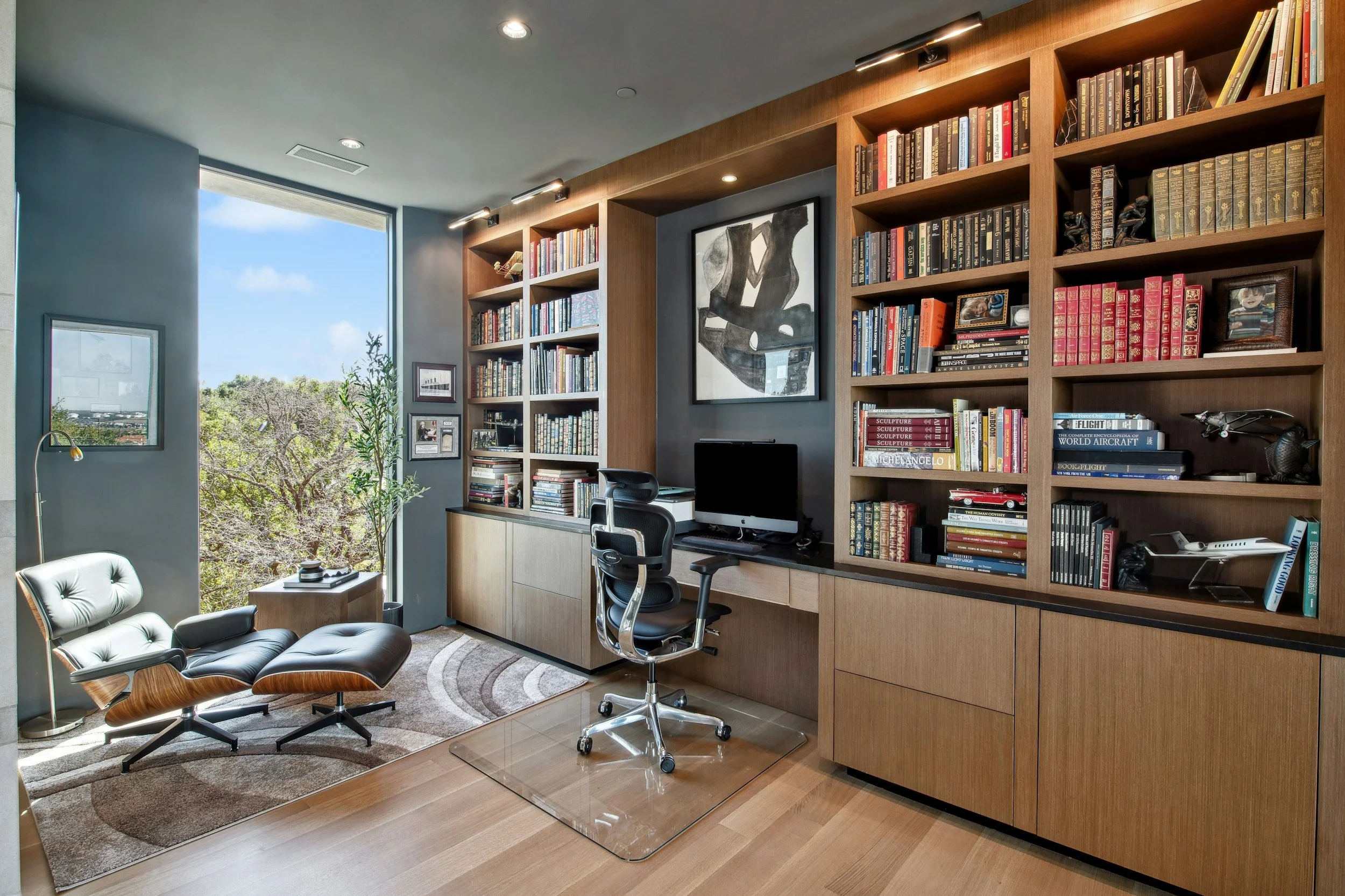 Home Office Cabinets in the Dallas - Fort Worth Area