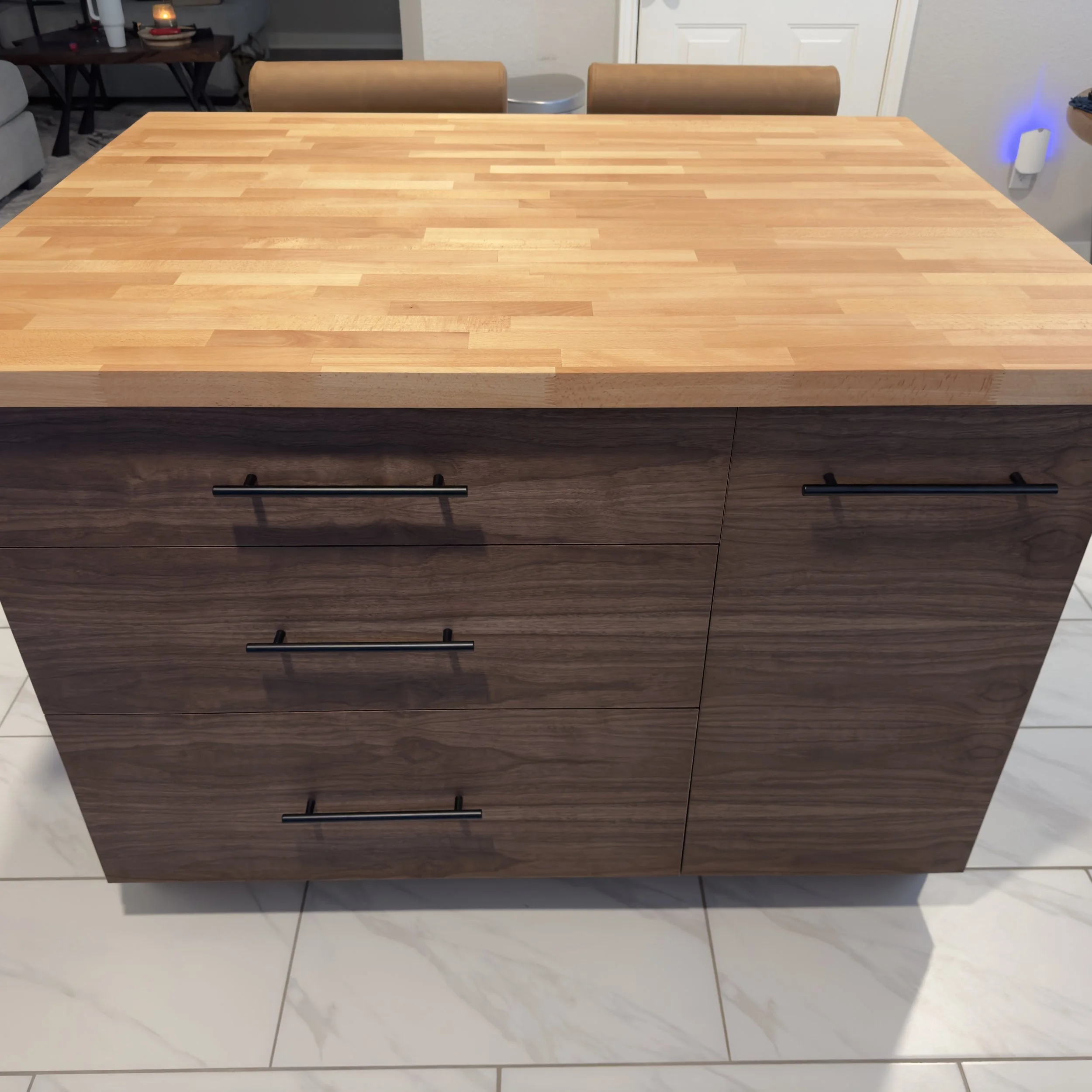 Custom Kitchen Islands That Transform How Your Kitchen Works