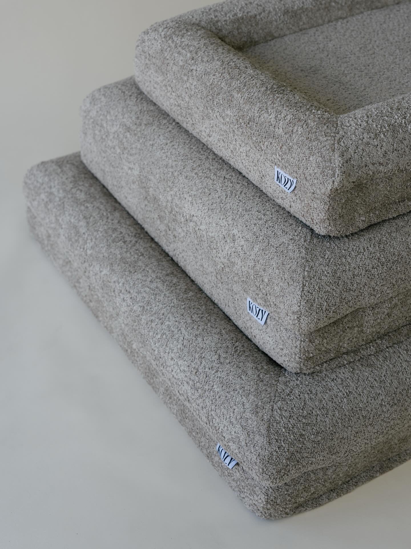 Three sizes. One obsession. Our signature high-GSM boucle is what gives the Kozy Bed that cloud-like softness you can feel through the screen. Their forever bed, in every size. Shop link in bio. ☁️