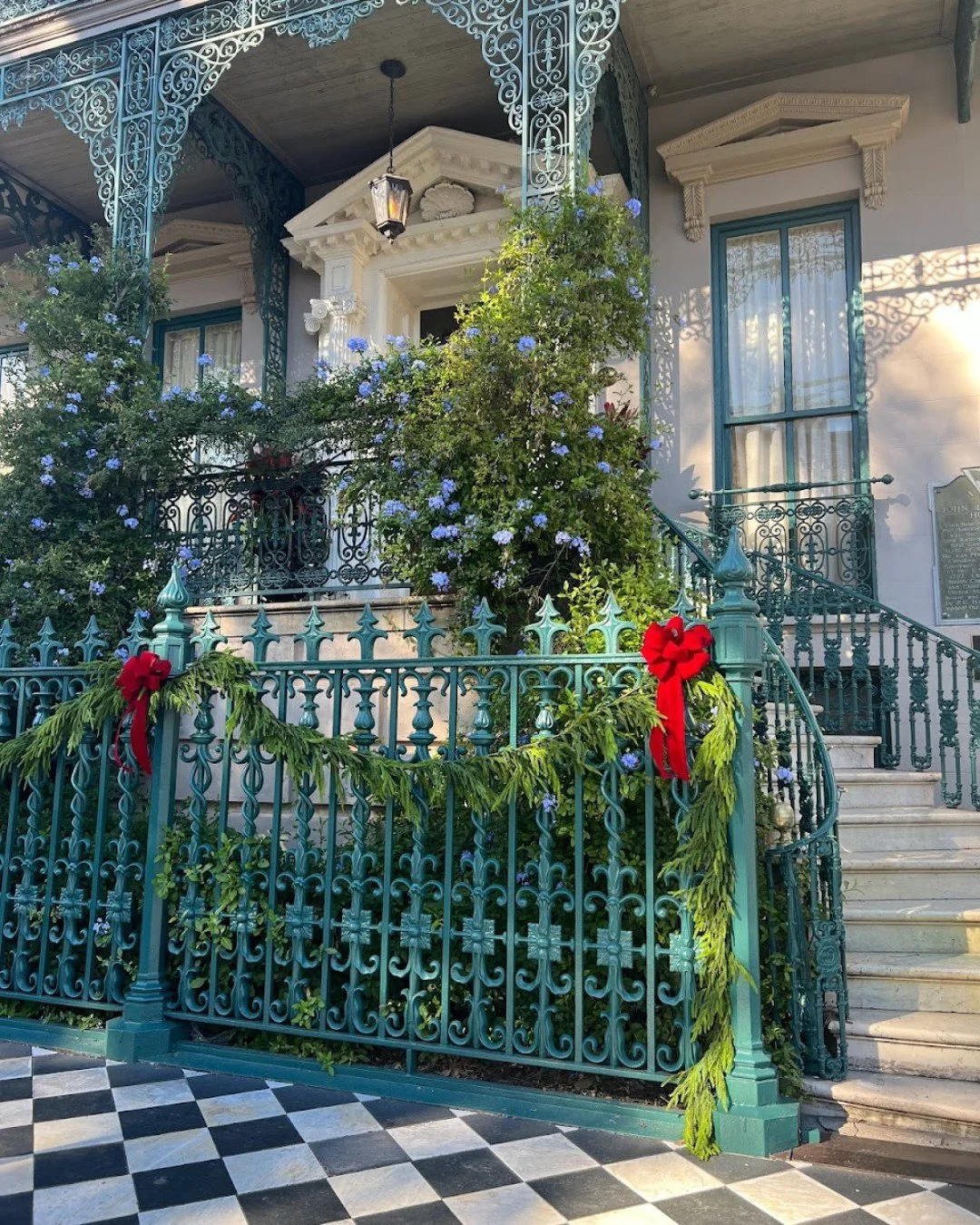 A historic manor decorated for Christmas in Charleston