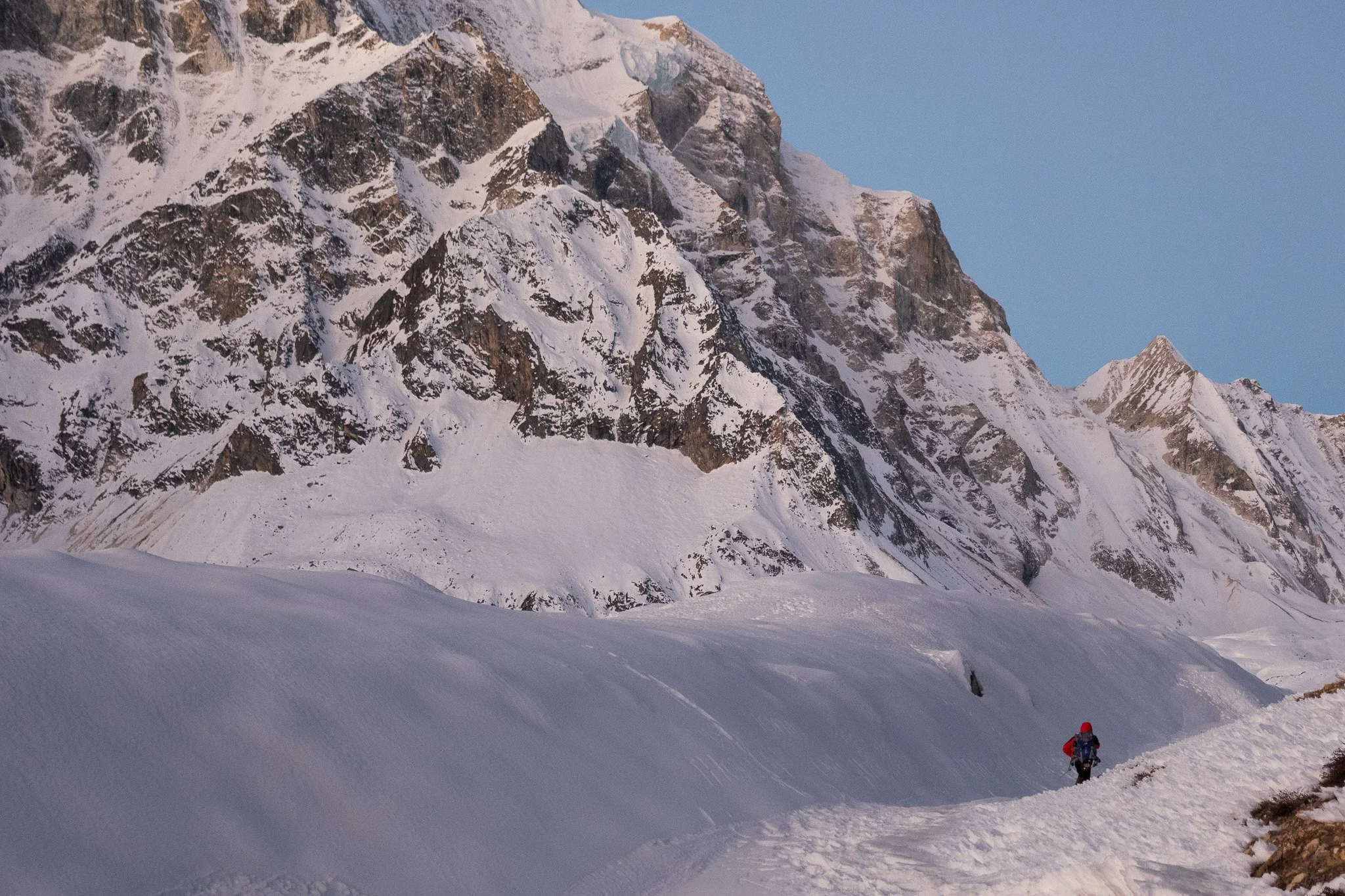 Hiking towards Larkya La pass on the Manaslu Circuit in Nepal