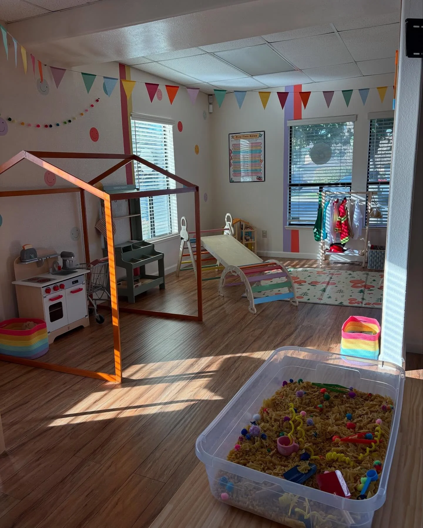 Looking for a low-key afternoon activity?
Kids Collab is open for Open Play from 2:00&ndash;4:30 PM
Calm vibes, open space, happy kids 🧸🤍✨
#sensorygym #yubacity #yubasutter #marysville #playstudio #learningthroughplay