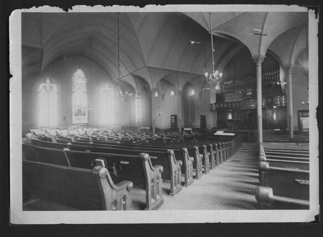 Old First Baptist Church Granville insideBW