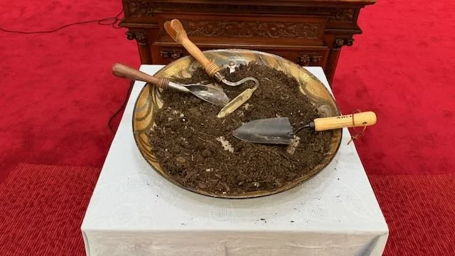 Sharing our Dirt, Tools from Guns