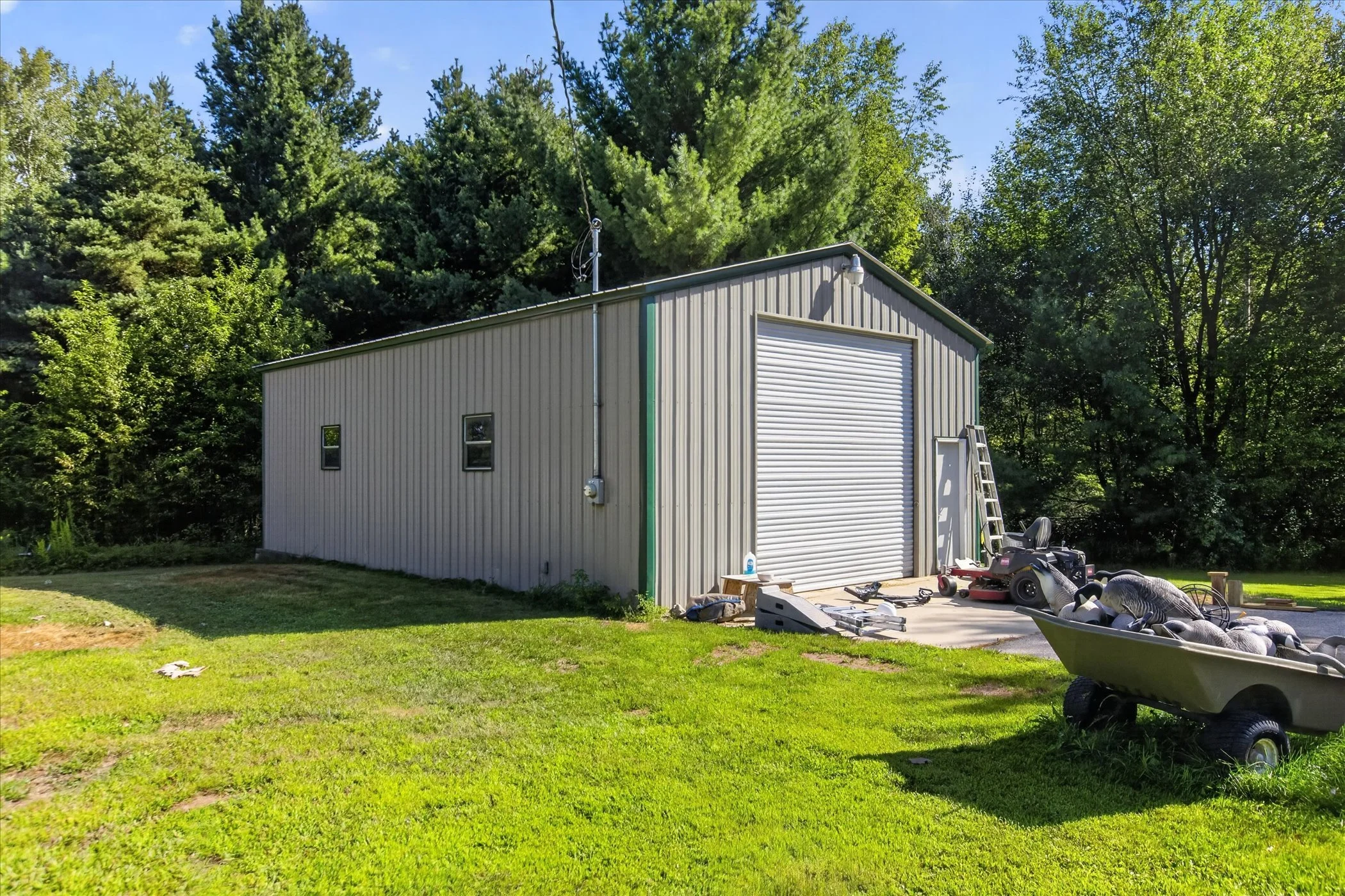 48-11256-E-Millbrook-Rd-WindowStill.jpg