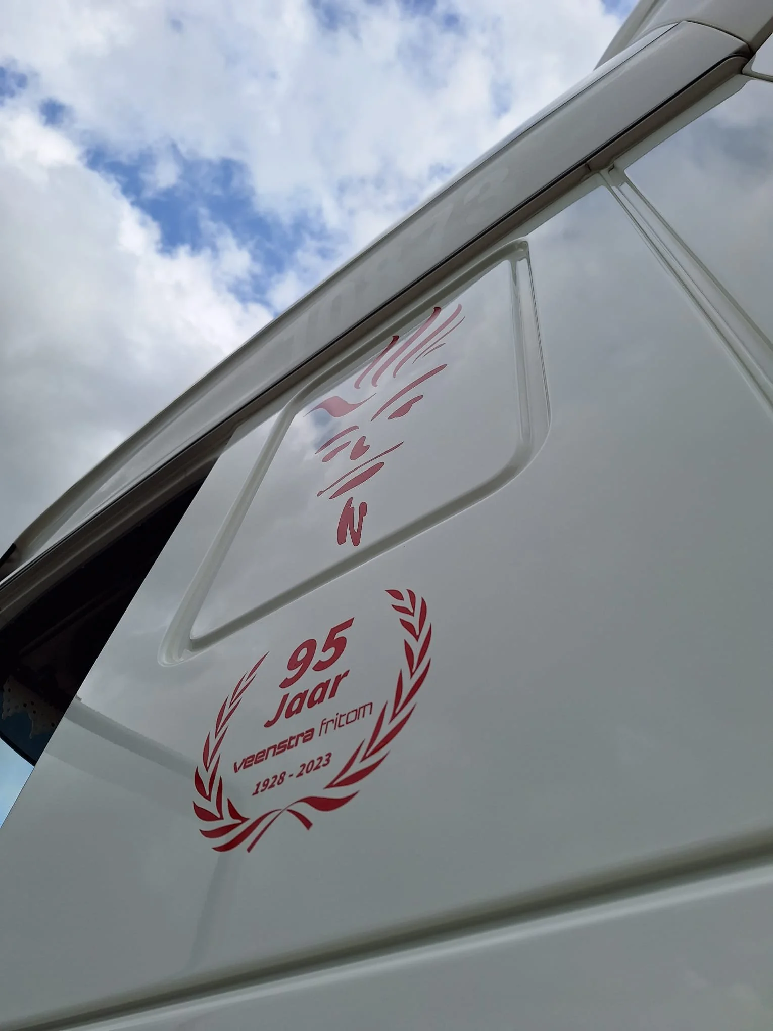 WhatsApp Image 2025-10-11 at 16.54.43.jpeg