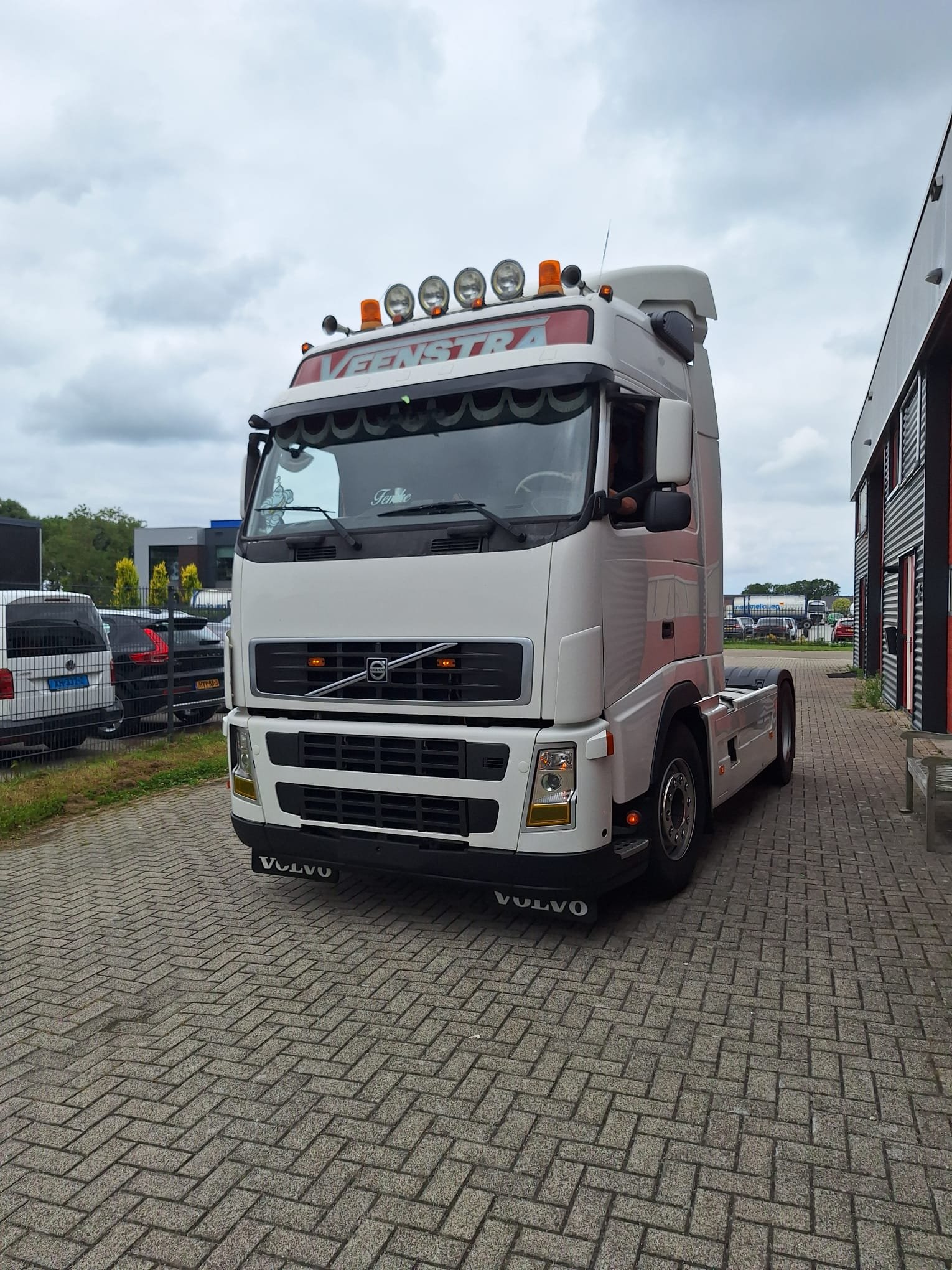 WhatsApp Image 2025-10-11 at 17.01.37.jpeg