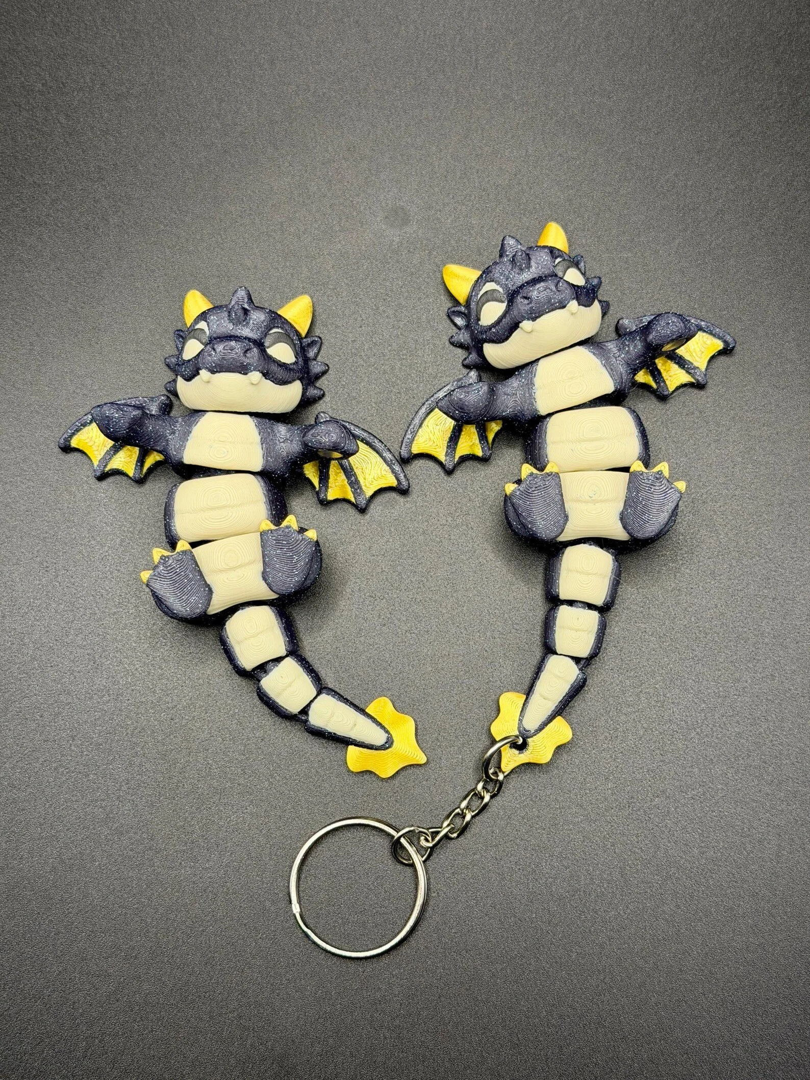 Dragon magnetic keychain