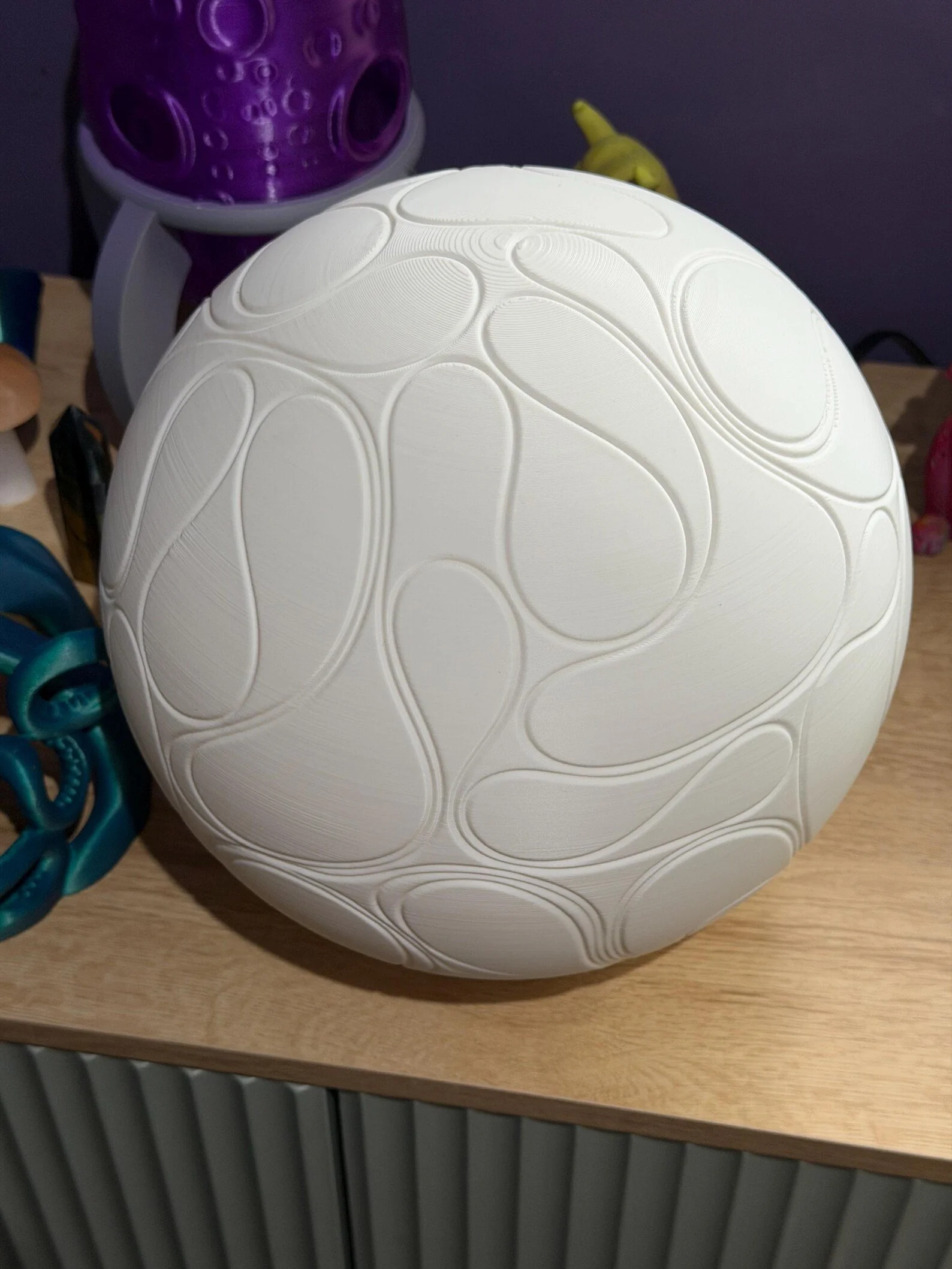 Bio-Lamp — The Omni-Phase Containment Unit: Specimen-00 (The "Blank Slate") | Sculptural Table Lamp | Color-Changing Light