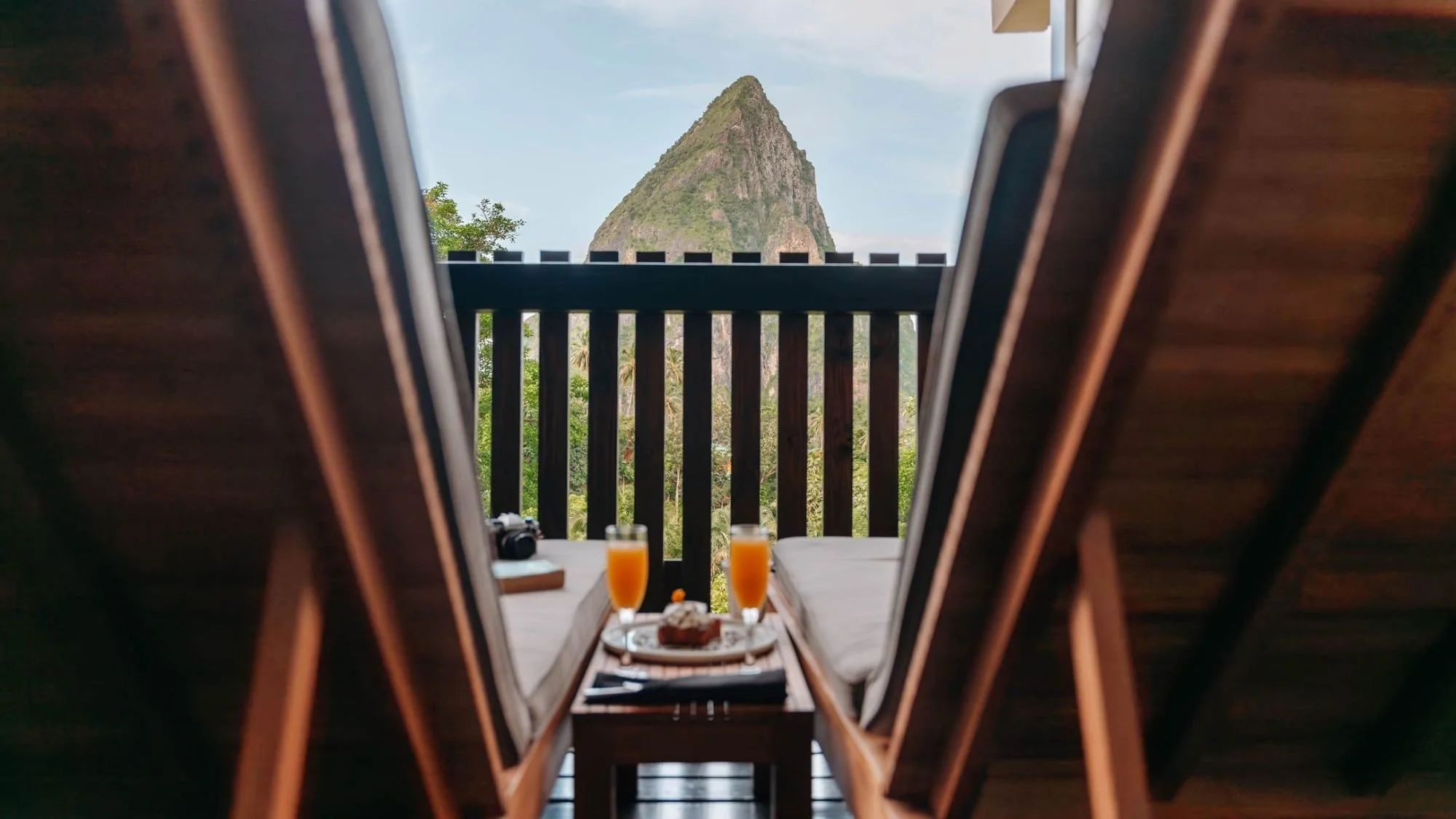   A Perfect Day in St. Lucia: The Ultimate  Island Itinerary