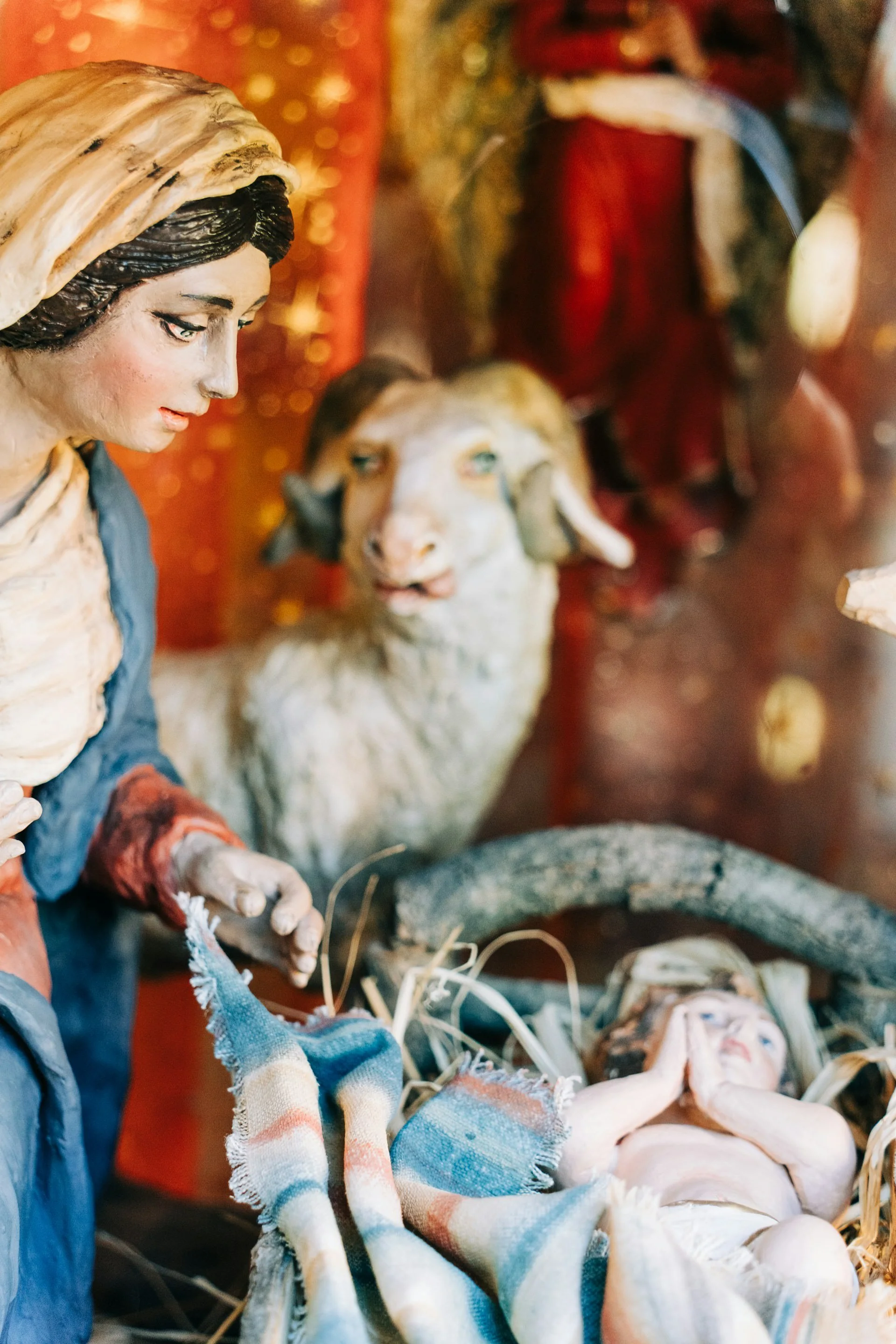 virgin mary in nativity scene