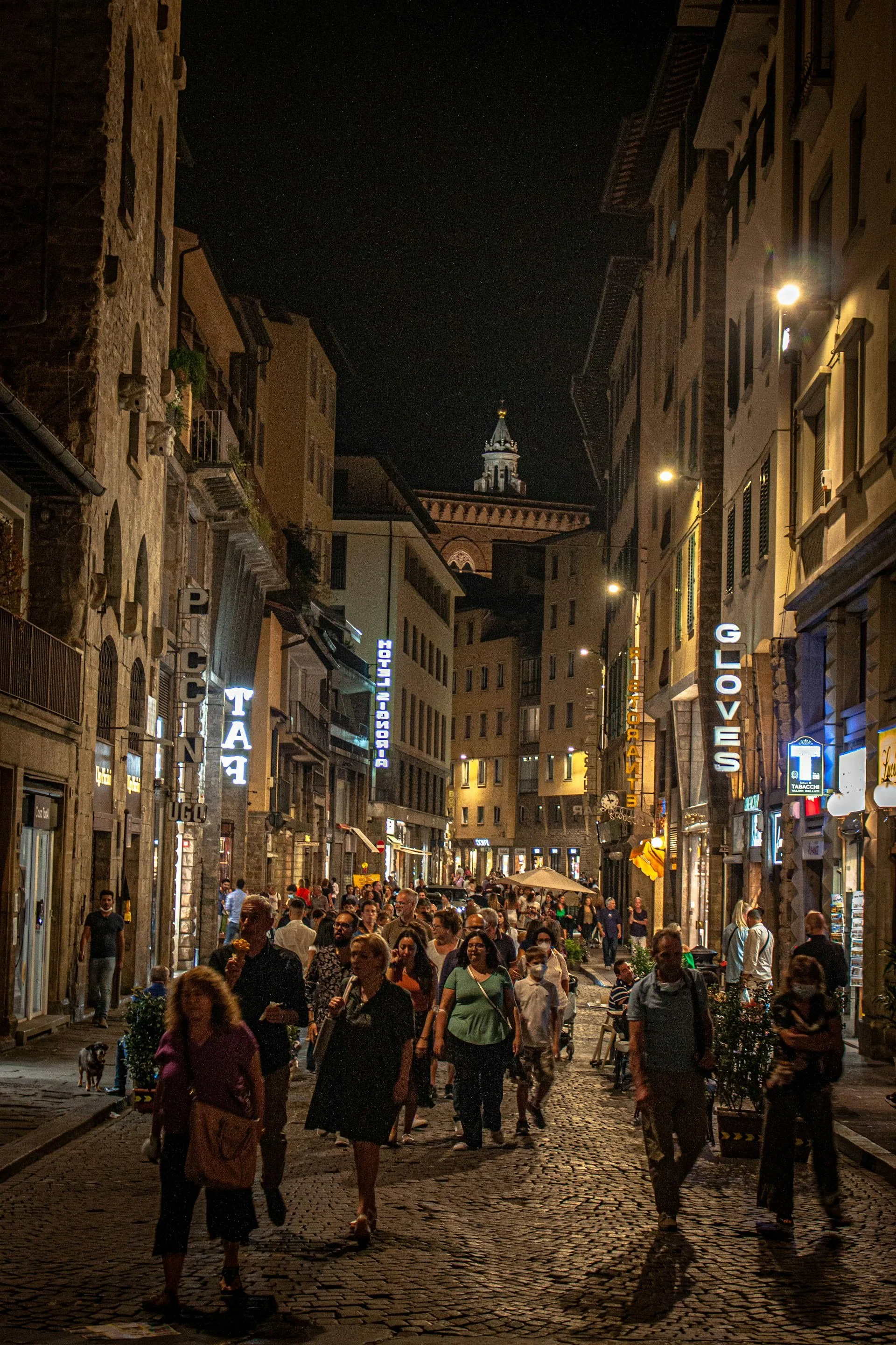 Is the Shoulder Season Still Crowded? The New Reality of Spring and Fall in Italy