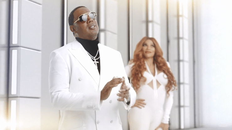 GROWING UP HIP HOP 'RISE UP"