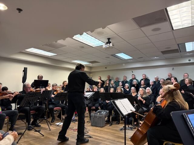 Choir-3 Lilburn Christian Church.jpeg