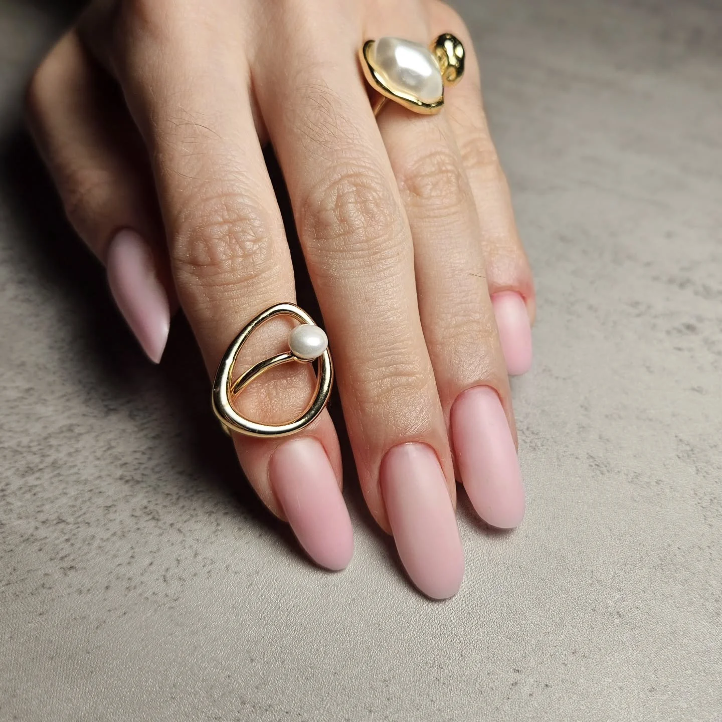 A timeless manicure is always in fashion. My favorite style 💅🩷

#cleangirlaesthetic #cleangirlnails #gelmanicure #fashionstyle #doverplainsny #nailtechny #nailtechct