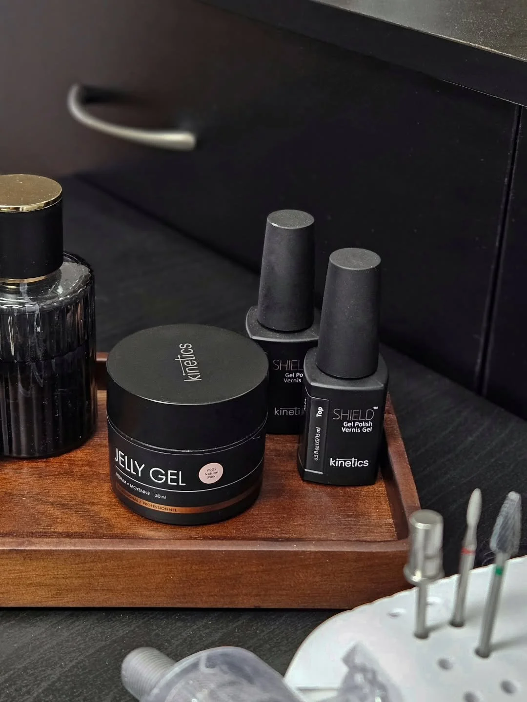 The standard for safety.

​At Studio Zivil&eacute;, I believe that high-end beauty should never come at the cost of your health. That is why I&rsquo;ve partnered with @kineticsnailsglobal - a brand that doesn't just follow the rules, but sets them.

