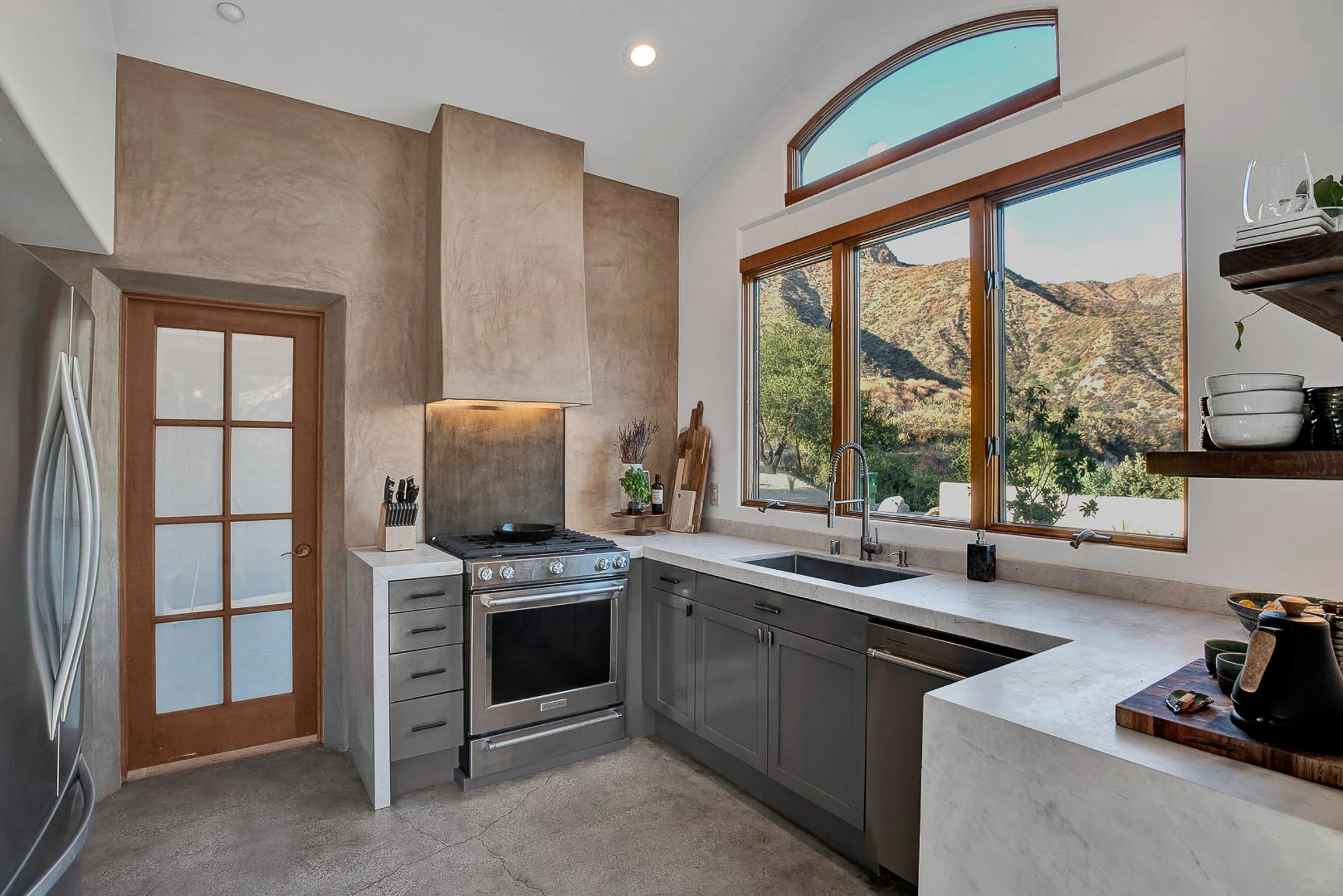 Luxury adobe home kitchen interior real estate photography Claremont CA SoCal Home Photo