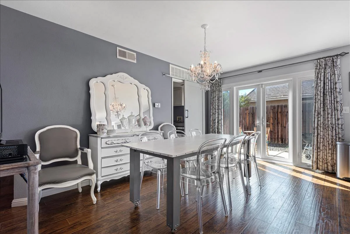 Dining room interior real estate photography Ontario CA SoCal Home Photo