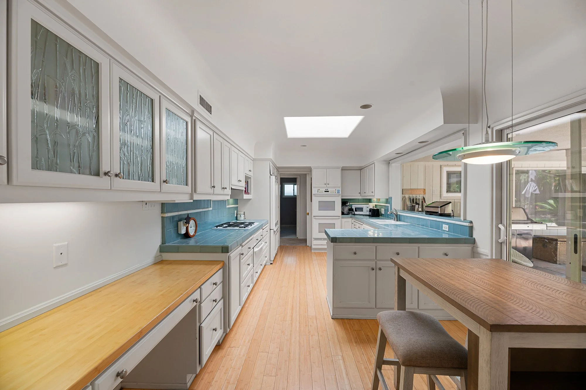 Kitchen medium term rental Claremont CA SoCal Home Photo